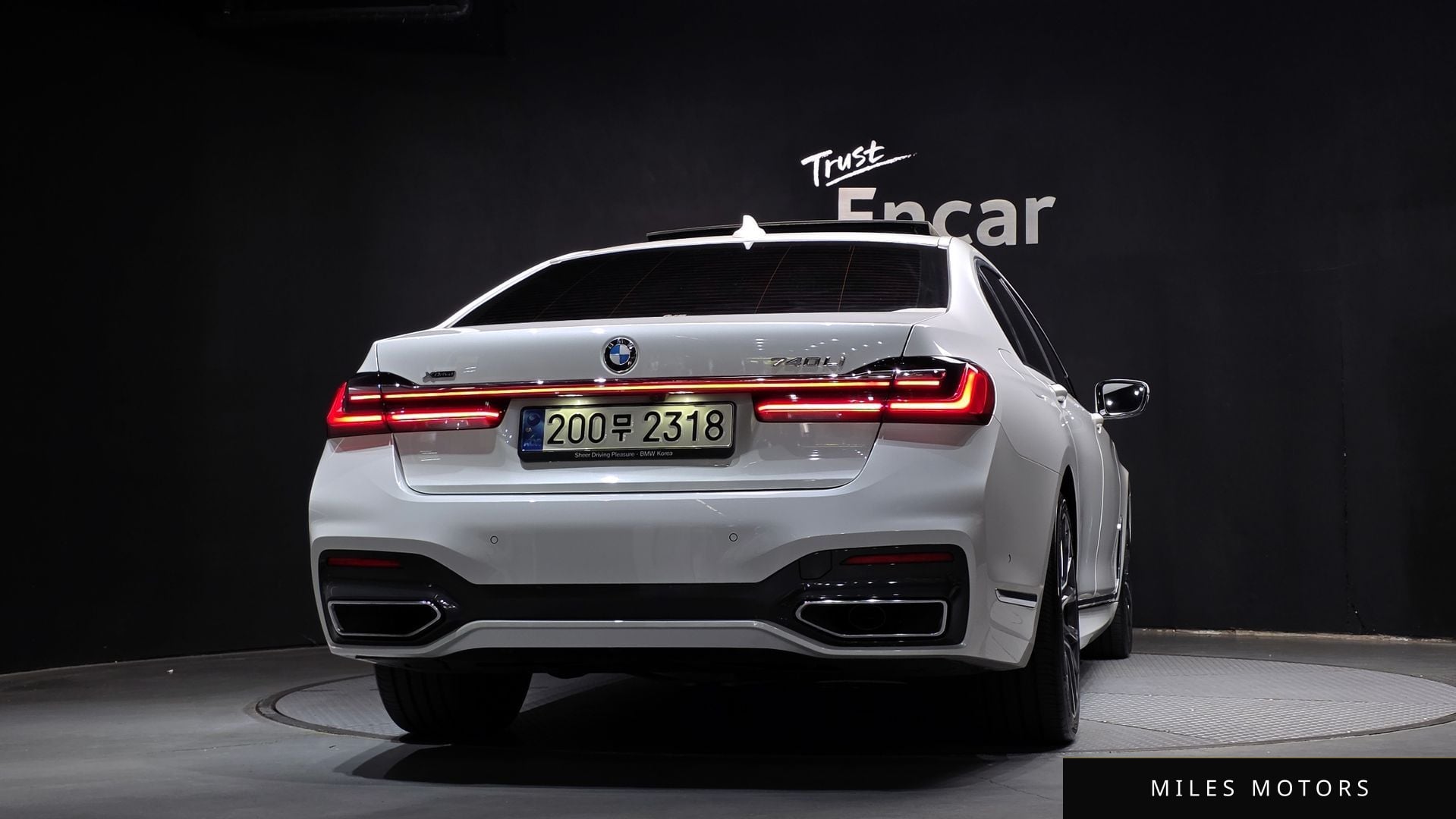 BMW 7 Series (G11) 2021 — миниатюра 4