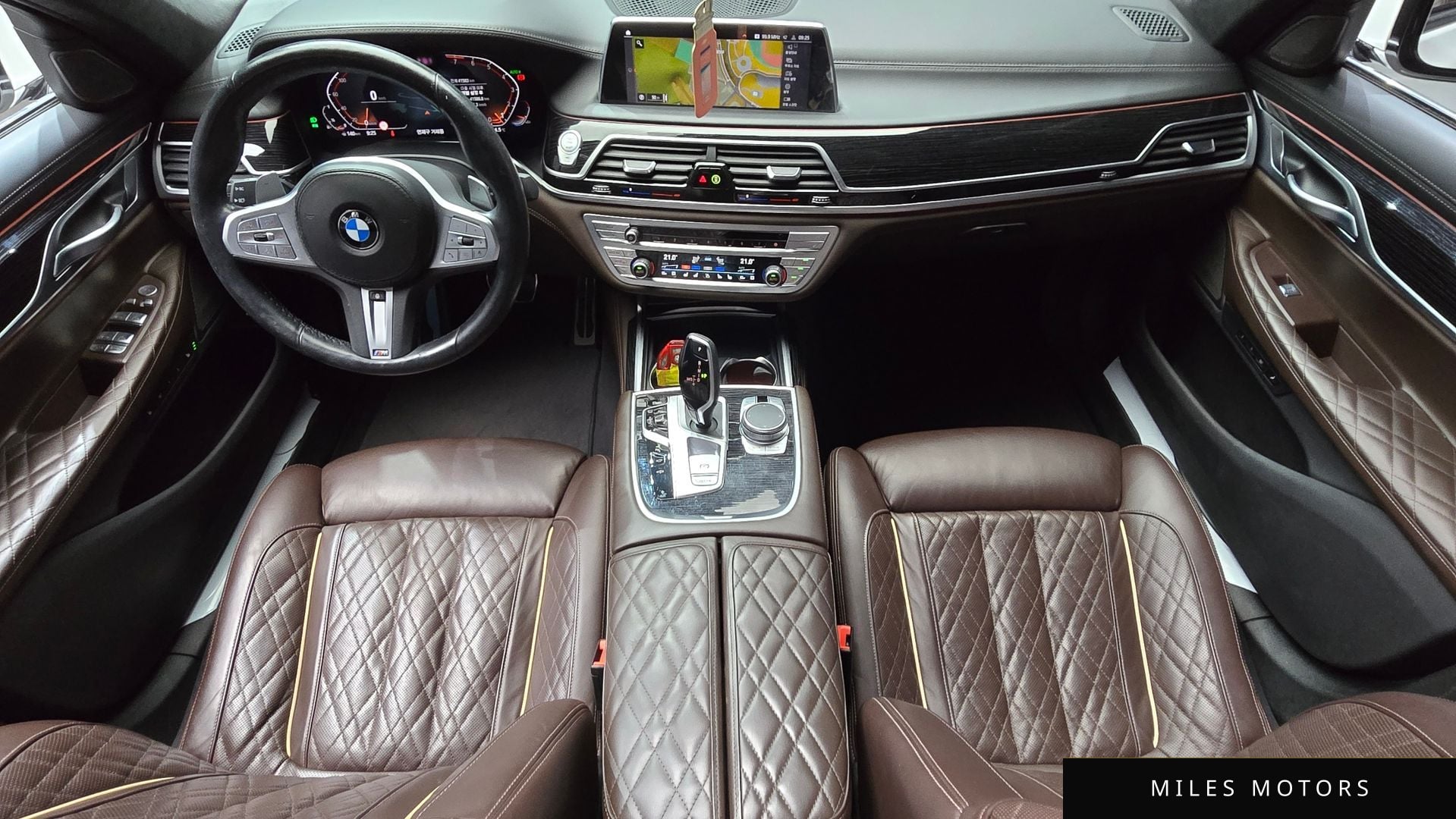 BMW 7 Series (G11) 2021 — миниатюра 10