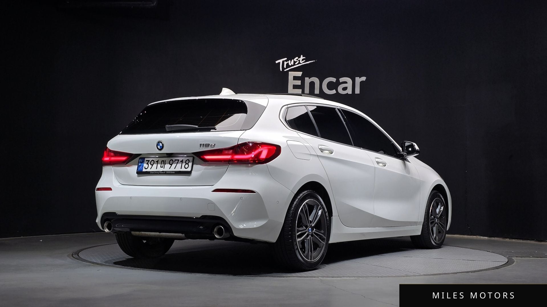BMW 1 Series (F40) 2021 — миниатюра 2
