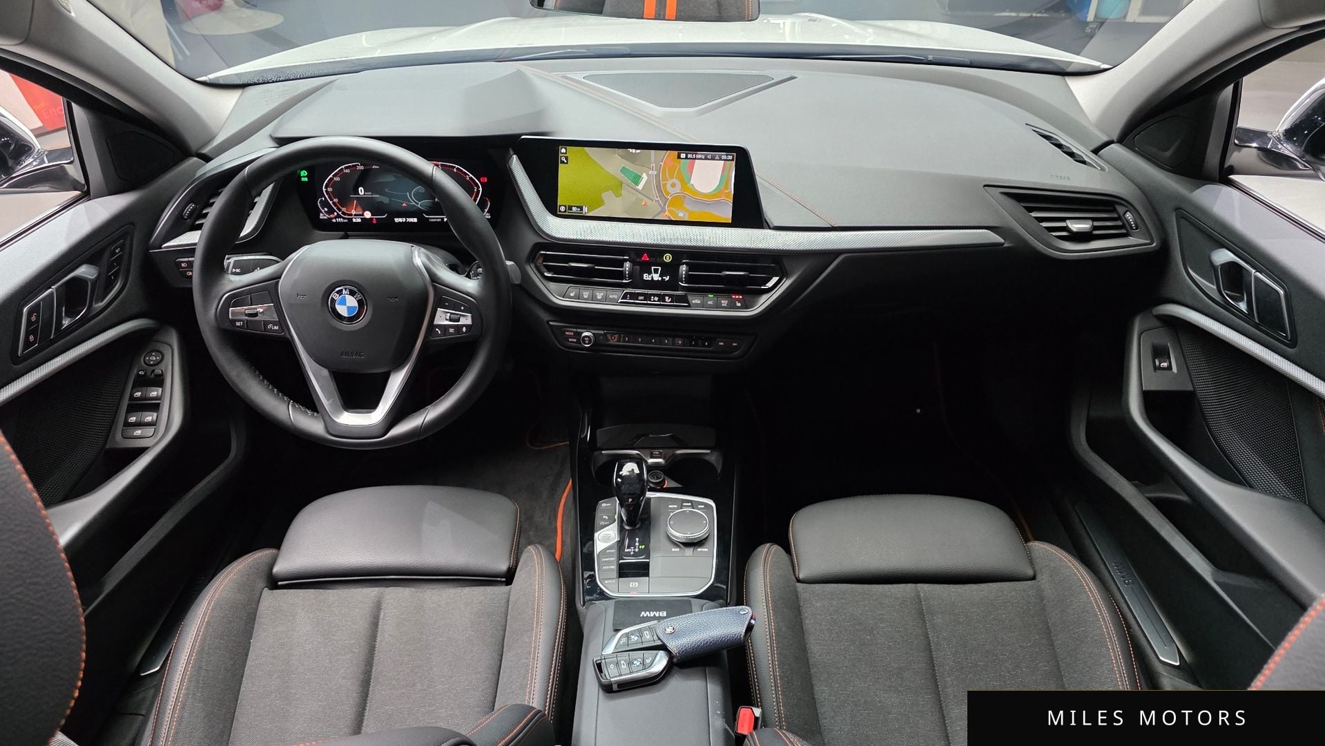 BMW 1 Series (F40) 2021 — миниатюра 10