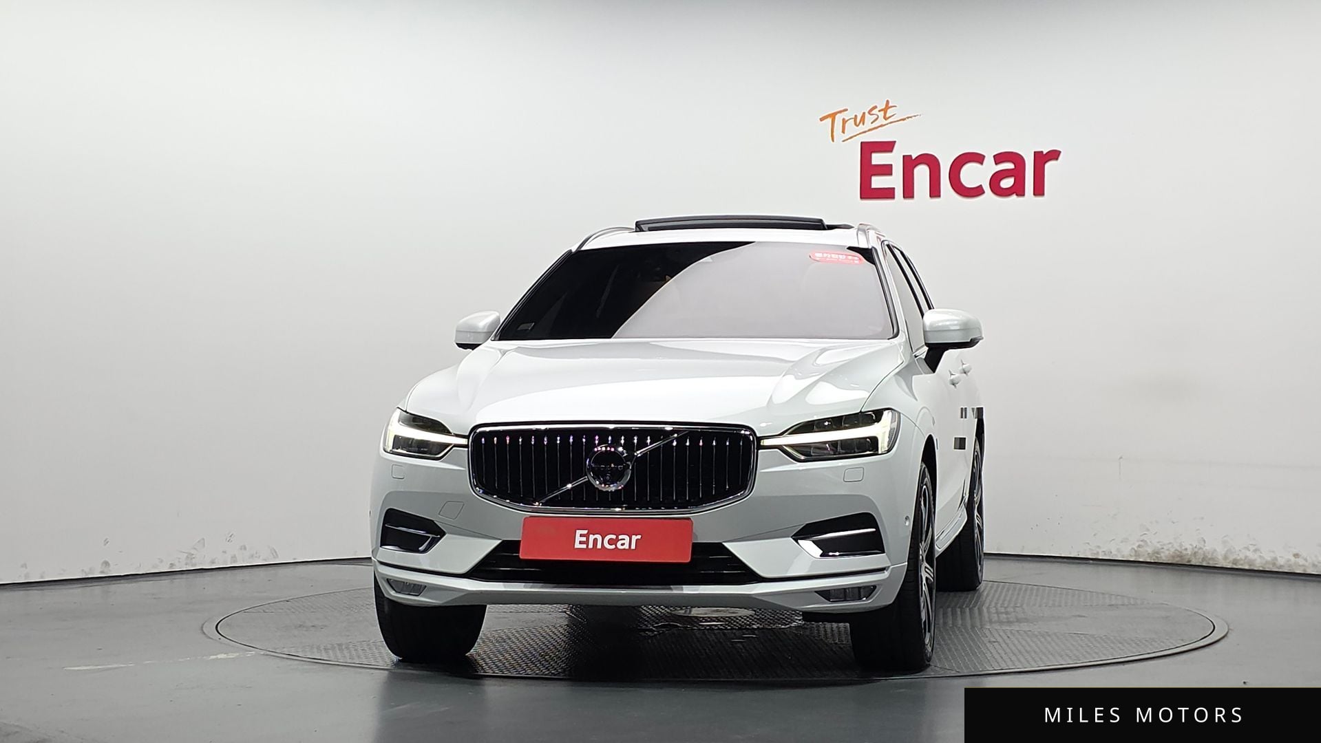 Volvo XC60 2019 — миниатюра 3
