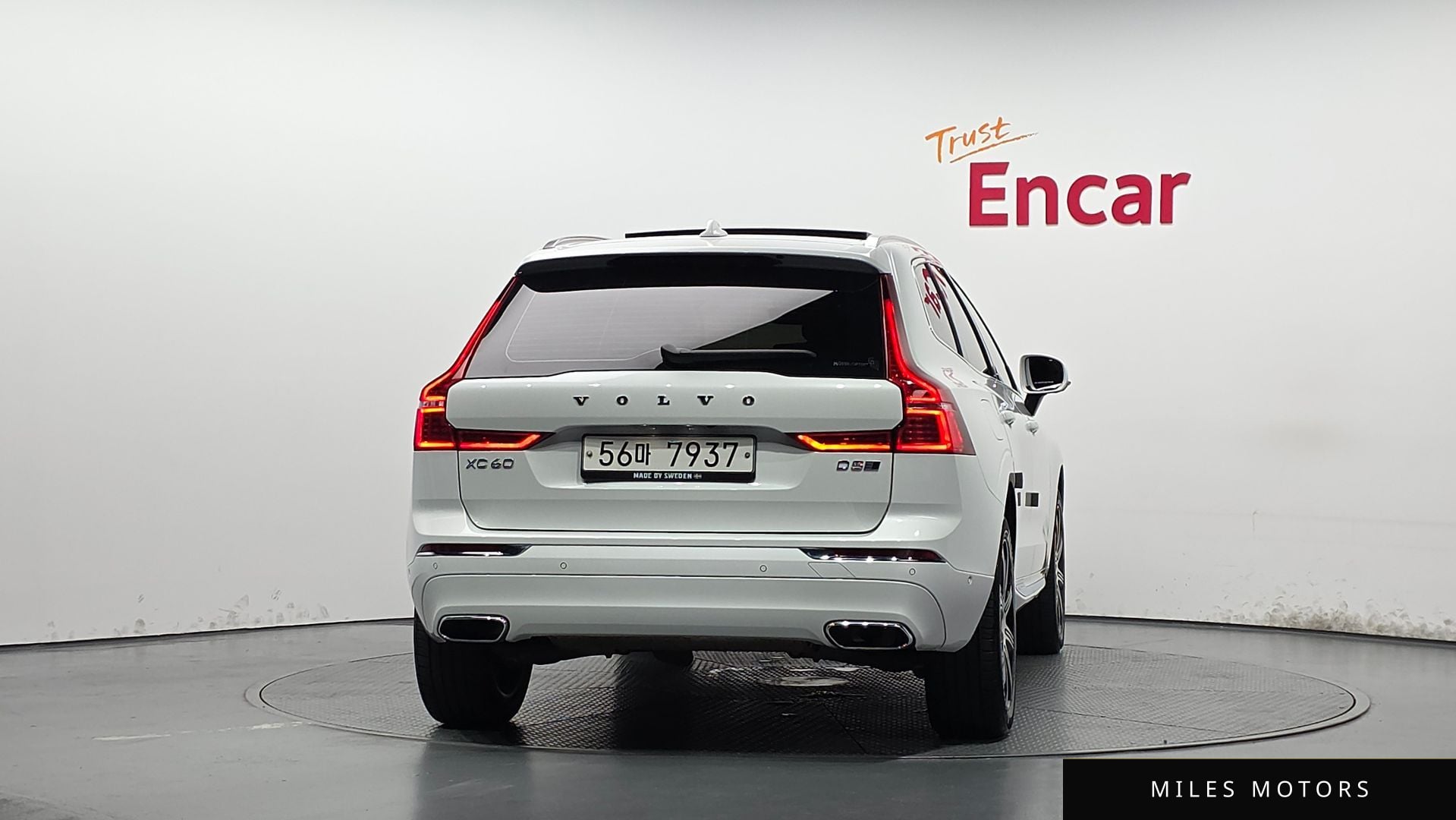 Volvo XC60 2019 — миниатюра 4