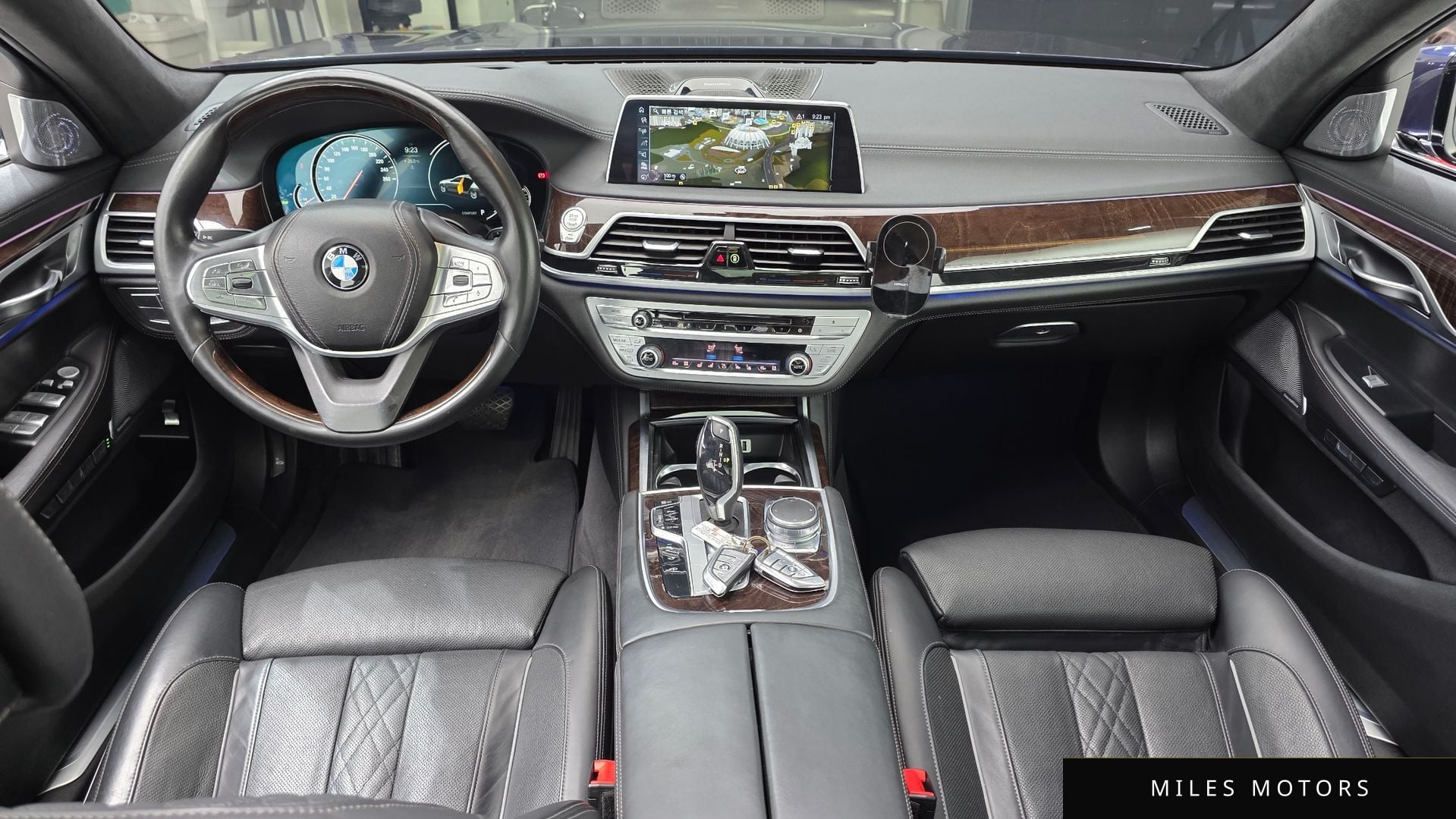 BMW 7 Series (G11) 2017 — миниатюра 10