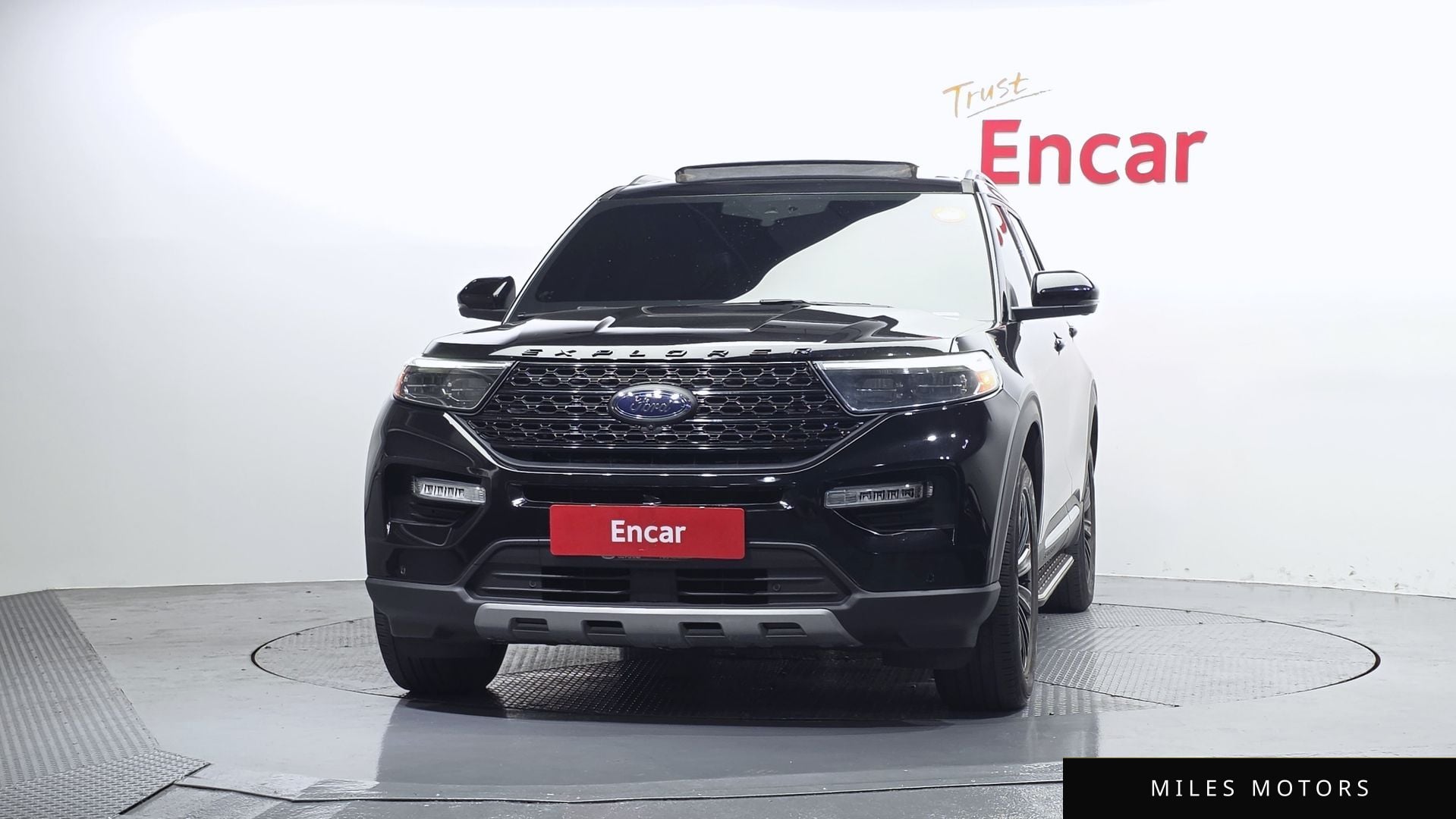 Ford Explorer 2020 — миниатюра 3