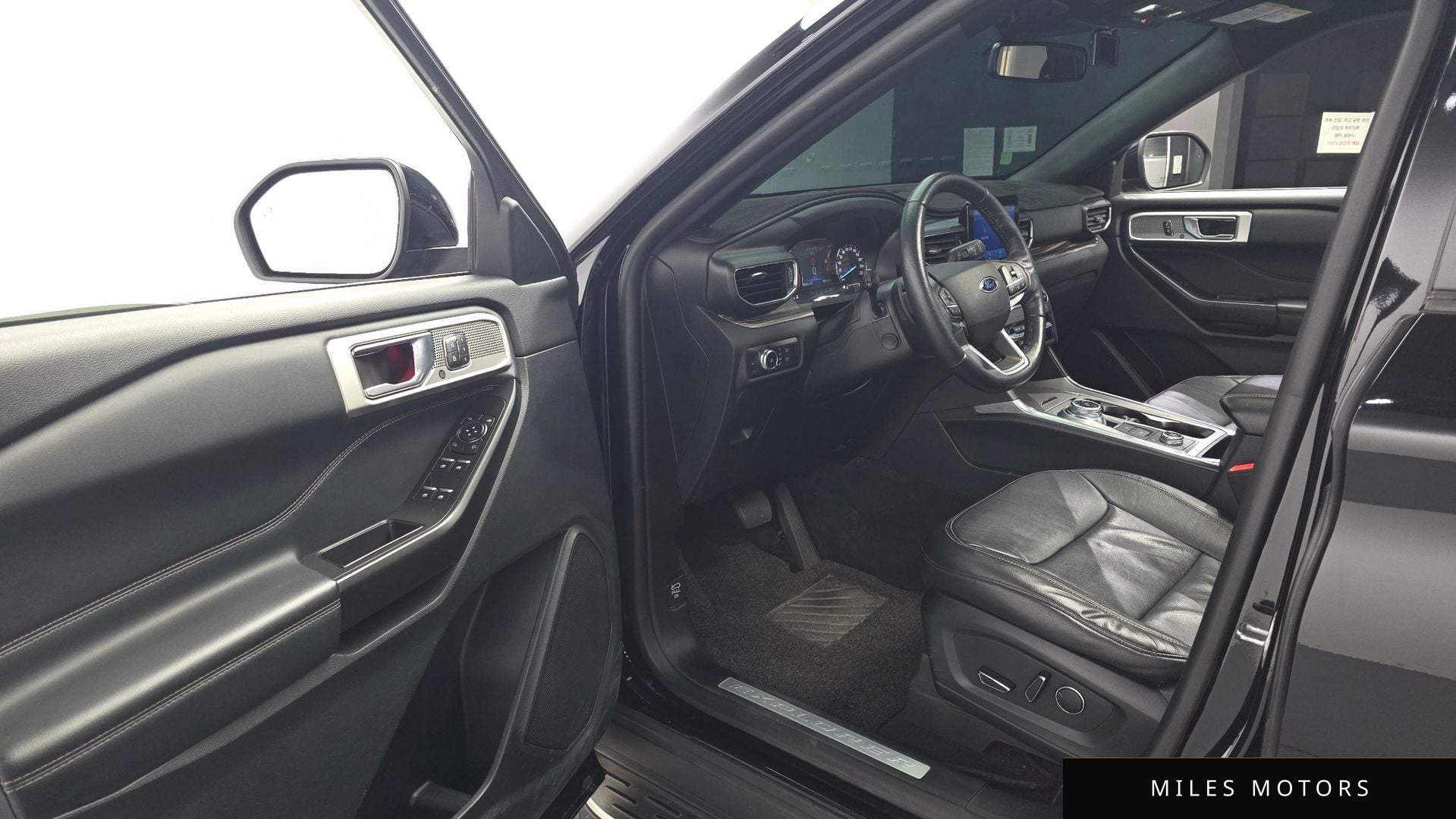 Ford Explorer 2020 — миниатюра 10