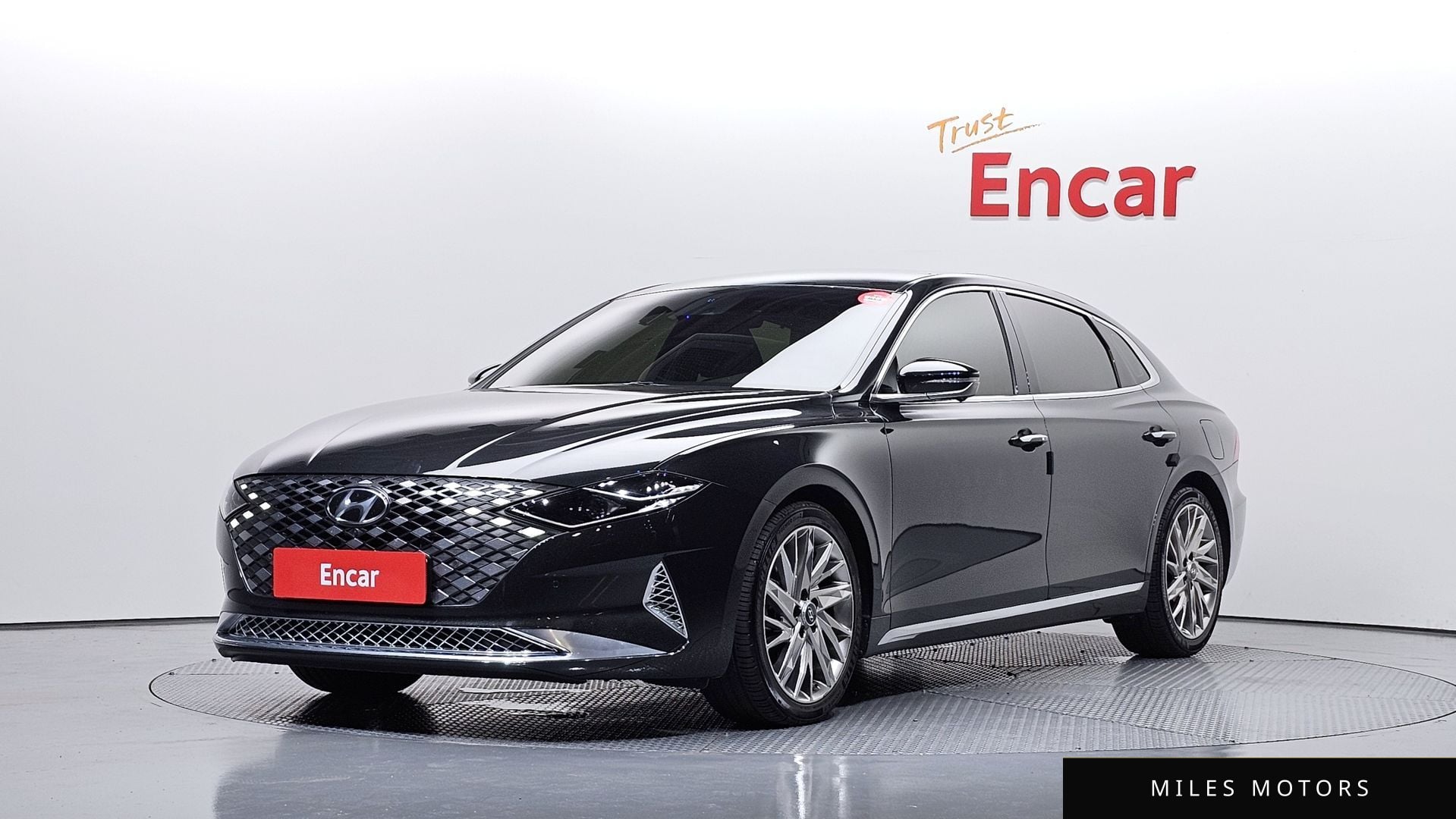 Hyundai Grandeur 2020 — фото 1 из 12