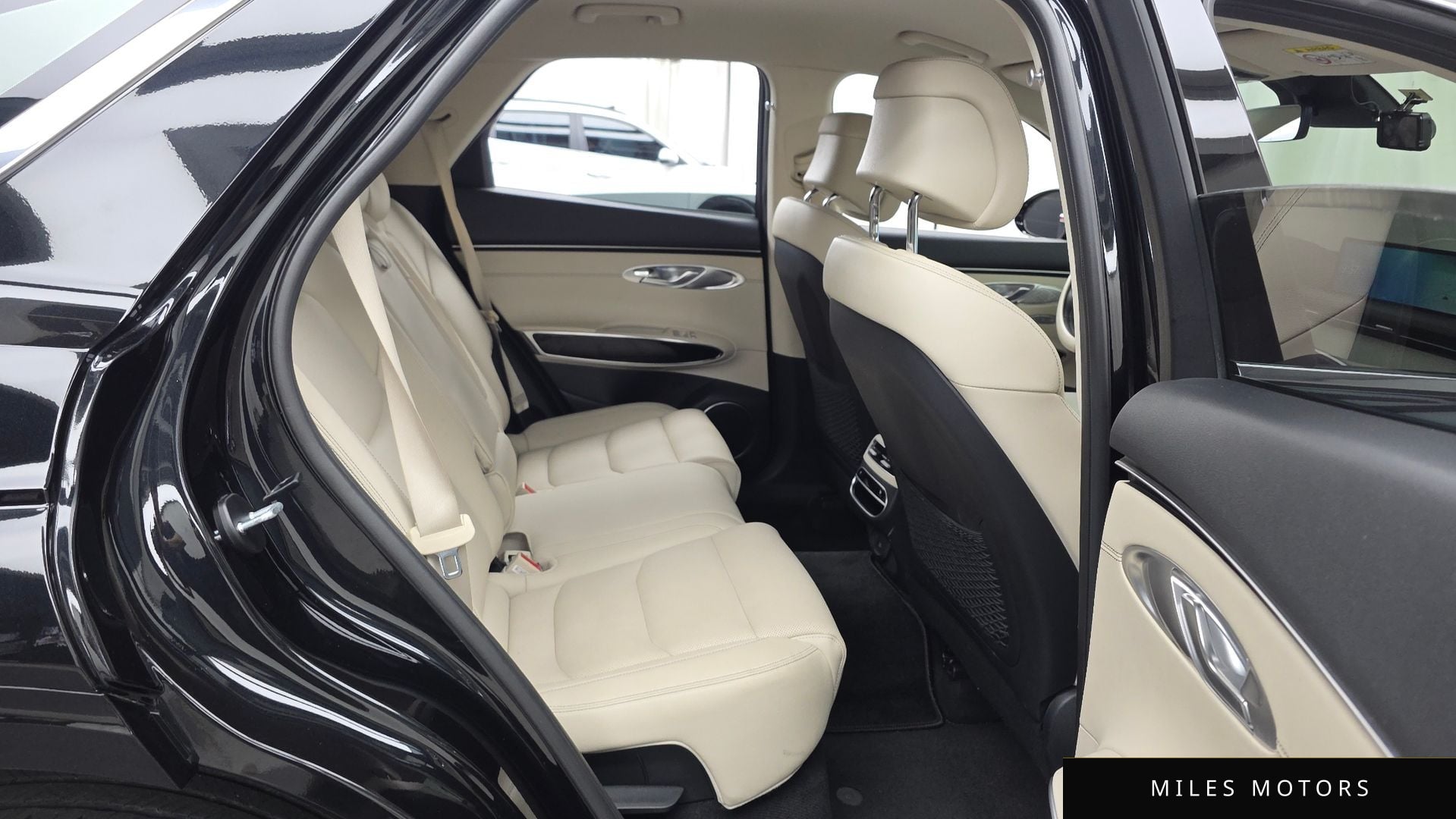 Genesis GV70 2023 — миниатюра 12