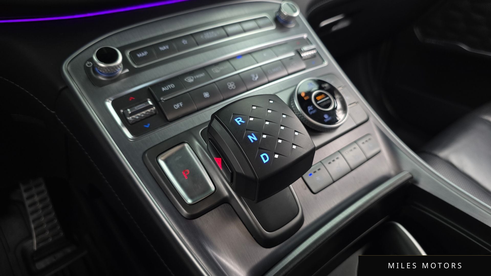 Hyundai Santafe 2021 — миниатюра 12