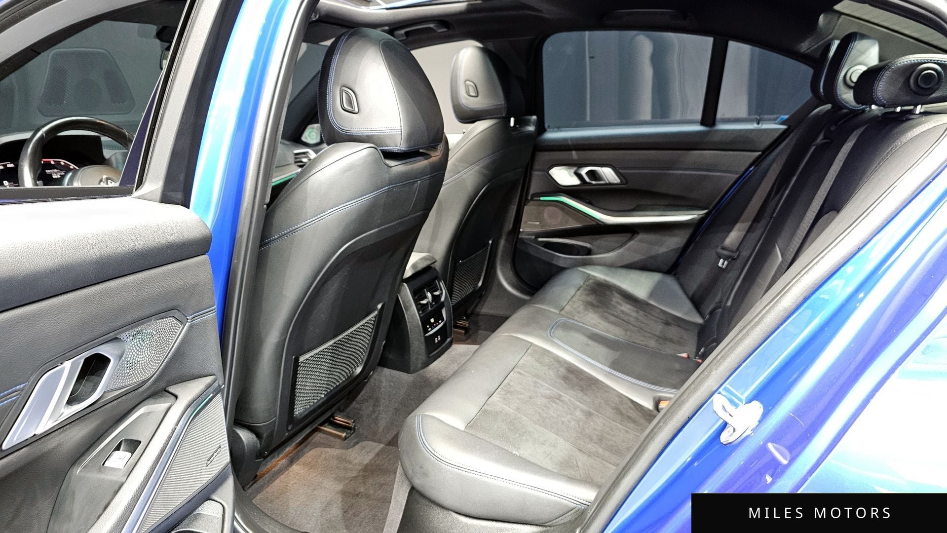 BMW 3 Series (G20) 2021 — миниатюра 11