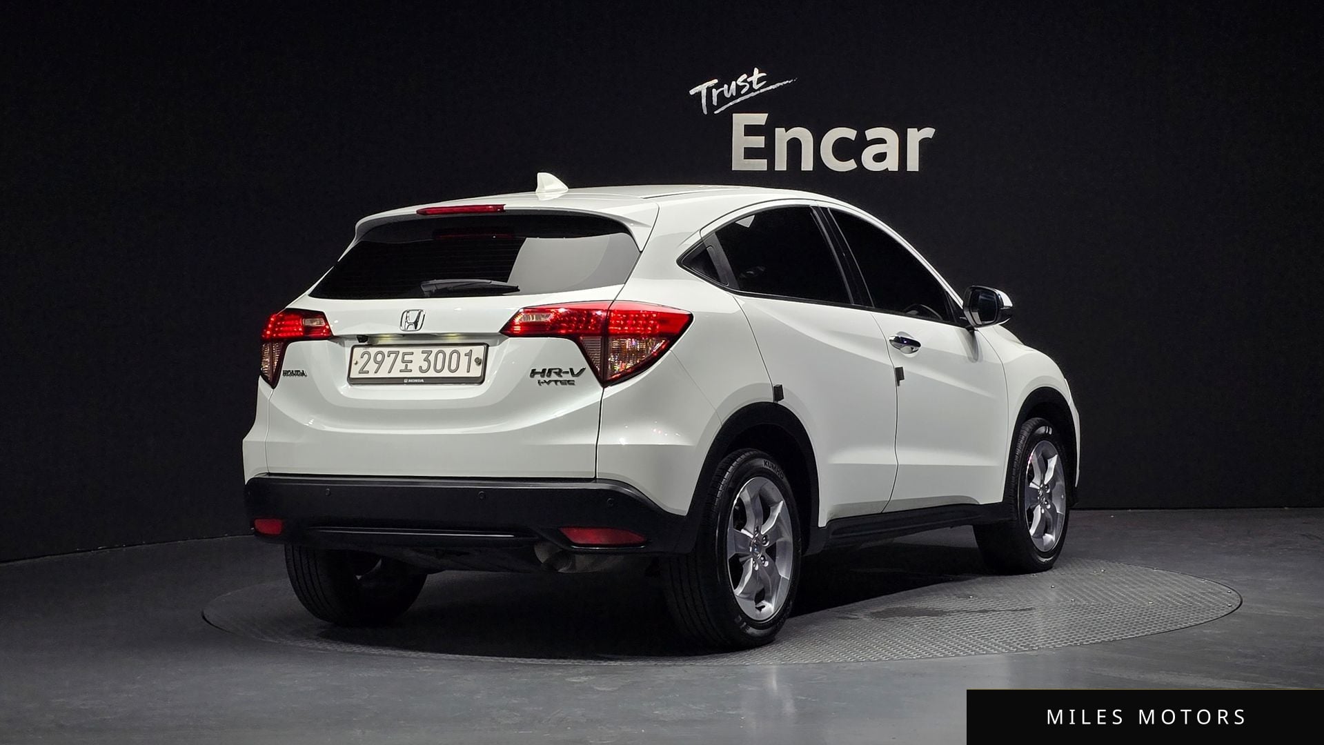 Honda HR-V 2017 — фото 1 из 12