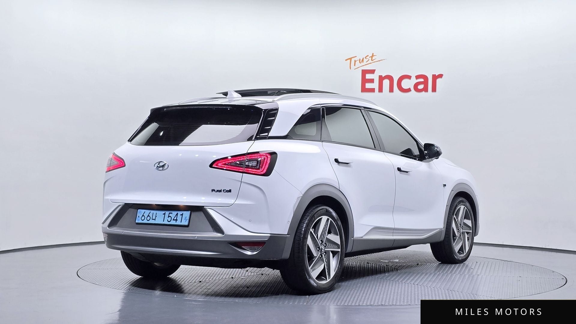 Hyundai Nexo 2023 — миниатюра 2