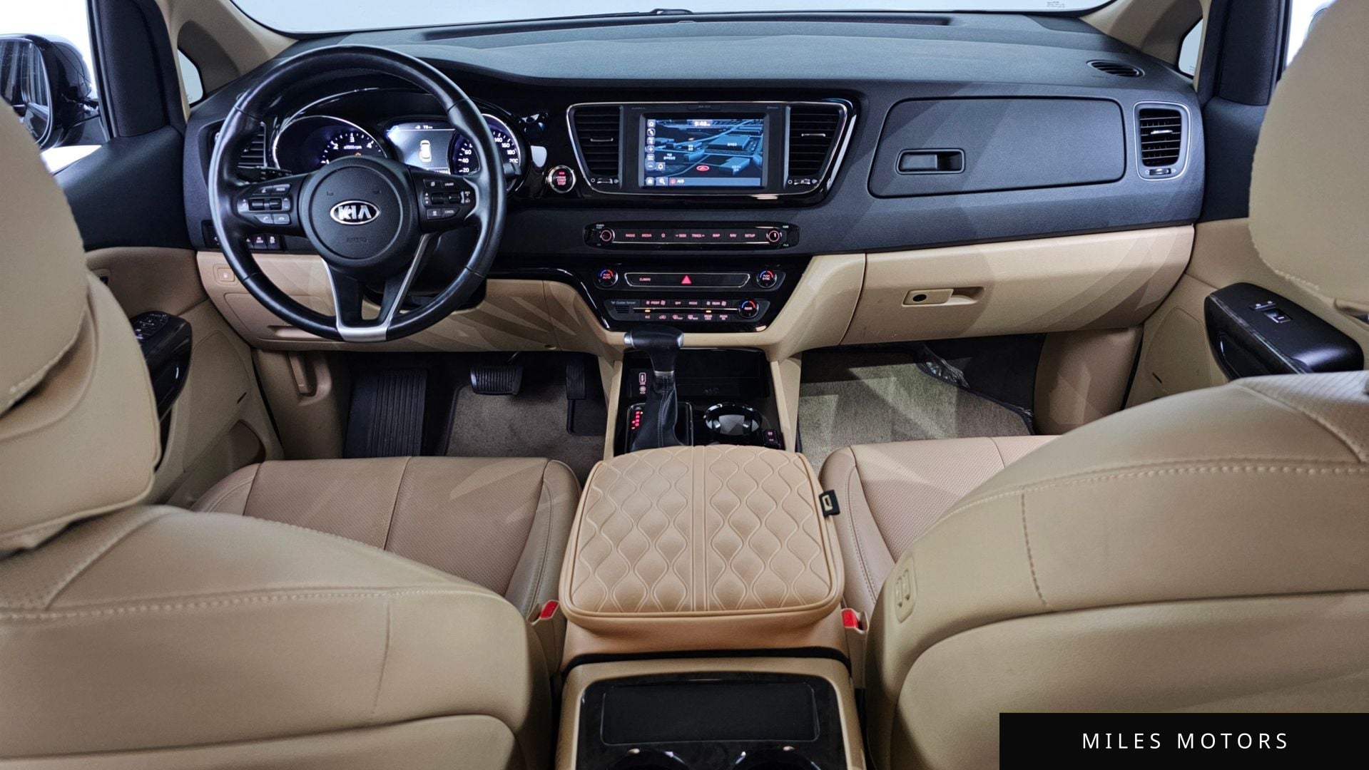 Kia Canival 2020 — миниатюра 10