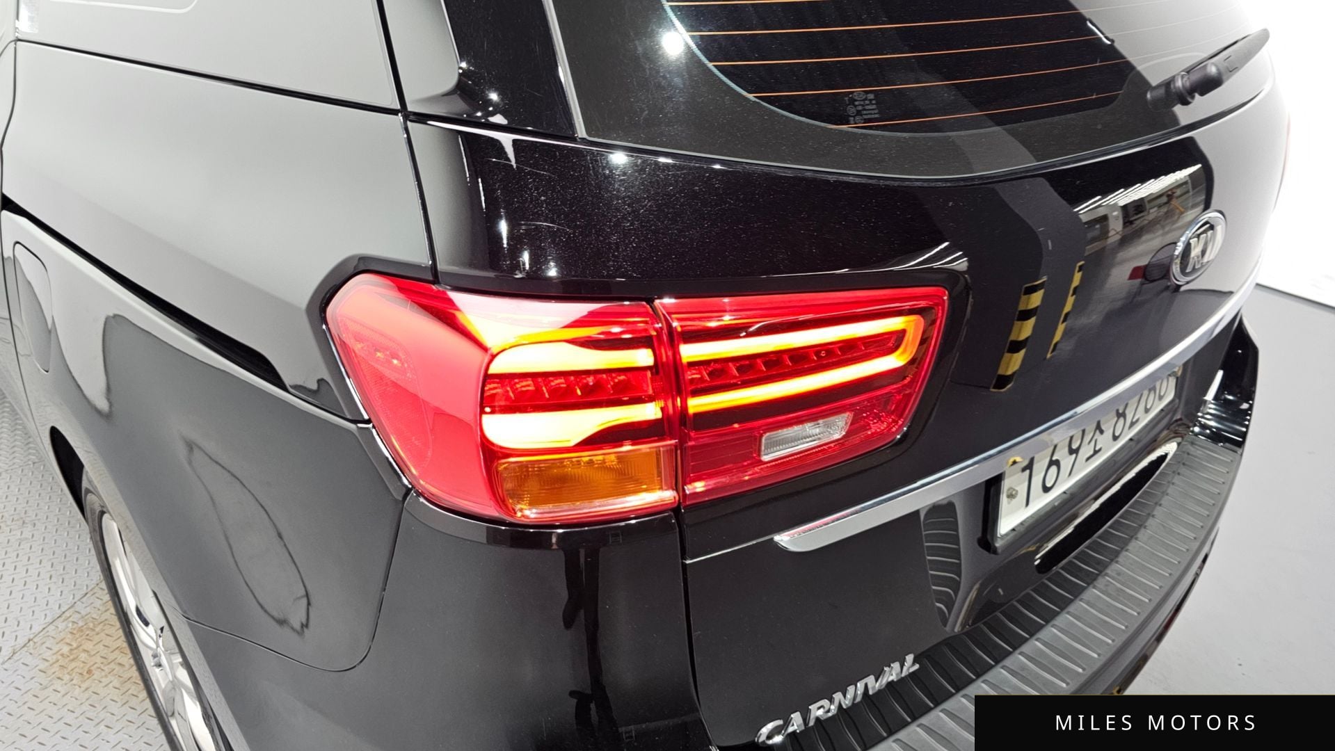 Kia Canival 2020 — миниатюра 9