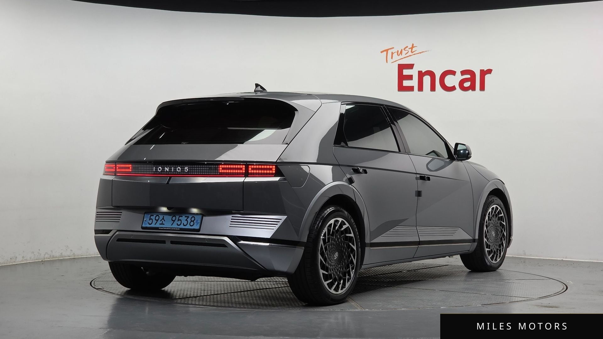 Hyundai Ioniq5 2022 — фото 1 из 12