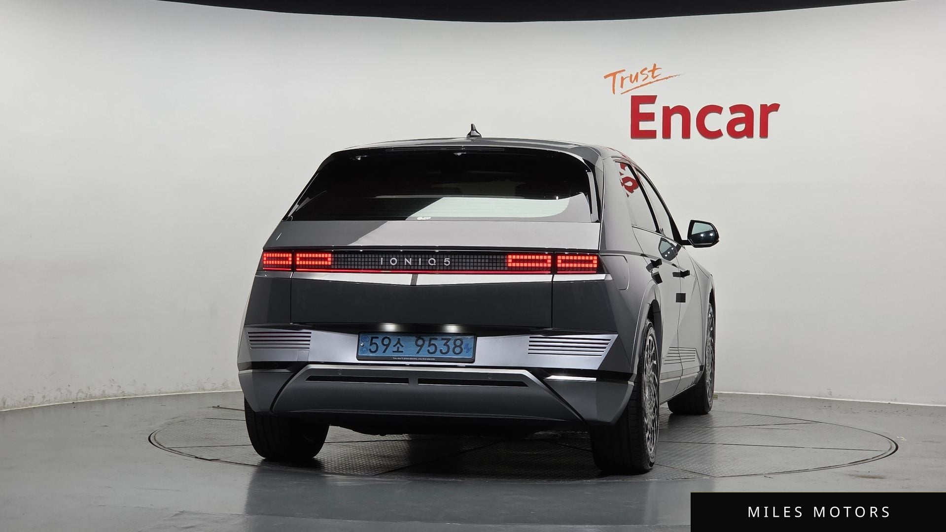 Hyundai Ioniq5 2022 — миниатюра 3