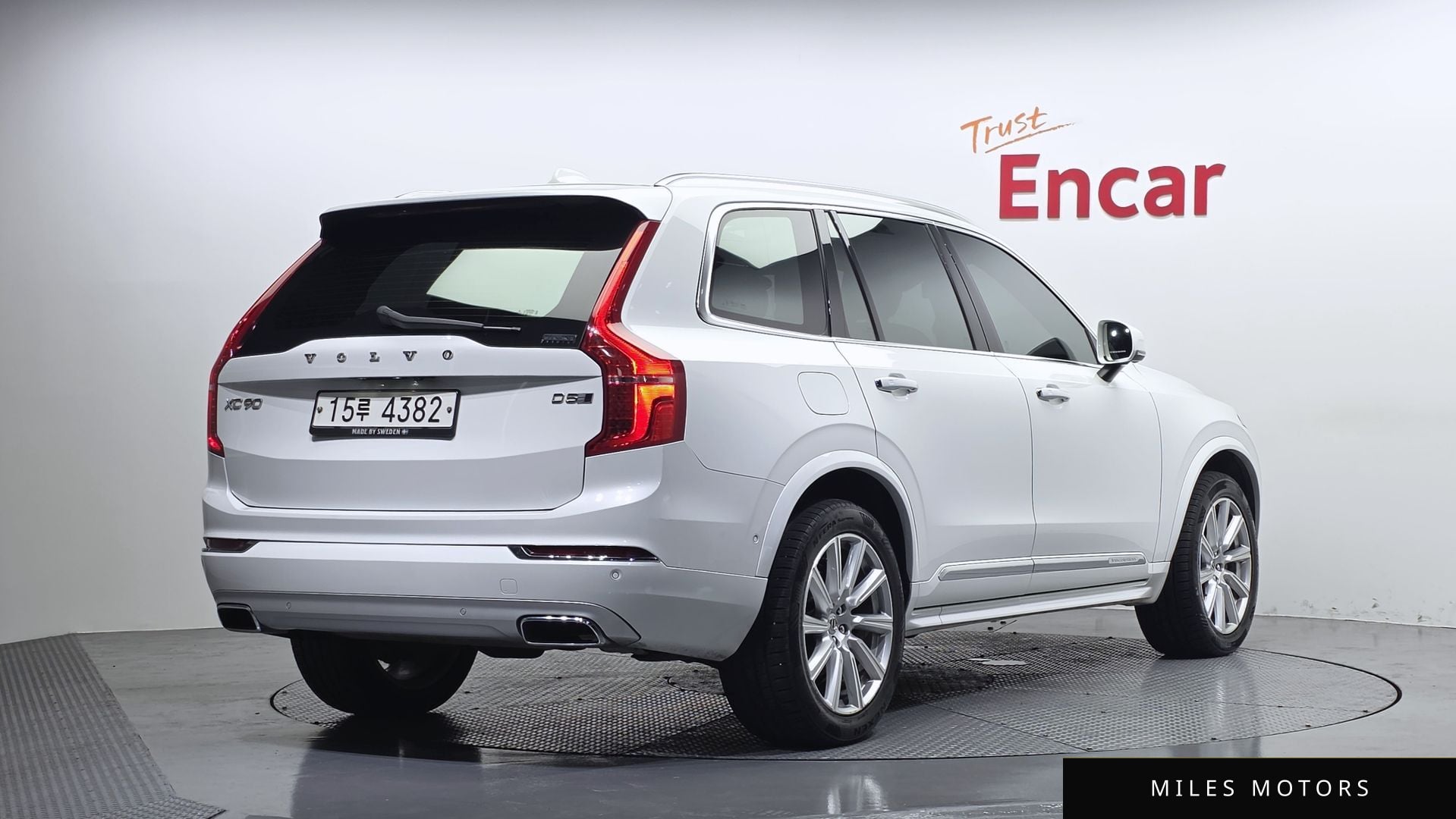 Volvo XC90 2019 — миниатюра 2