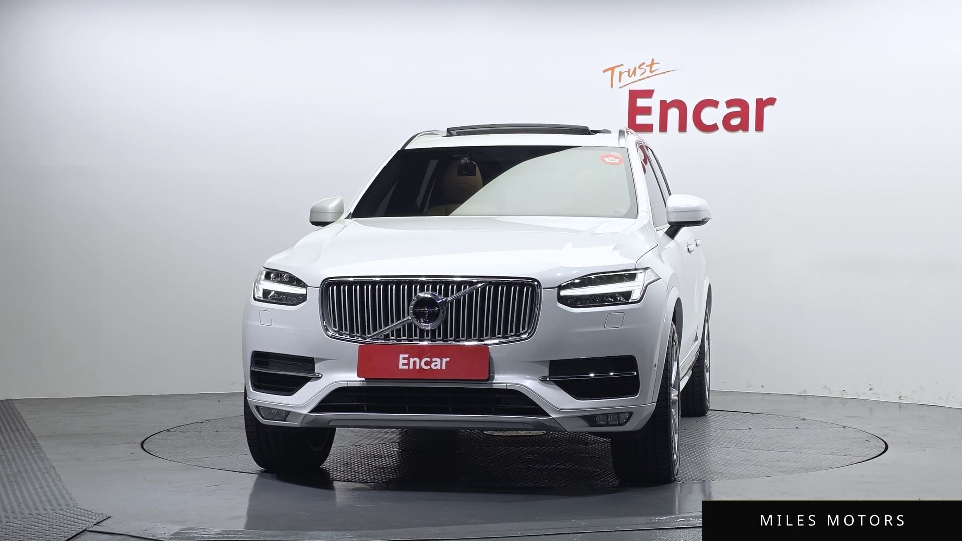 Volvo XC90 2019 — миниатюра 3
