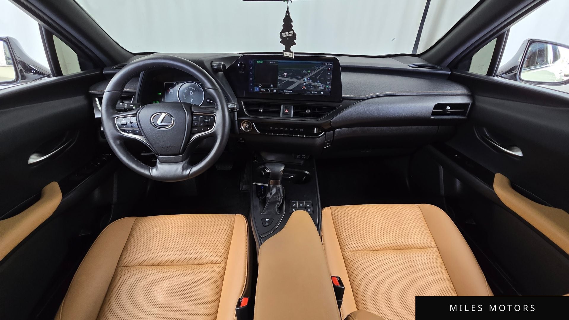 Лексус UX250h 2023 — миниатюра 10