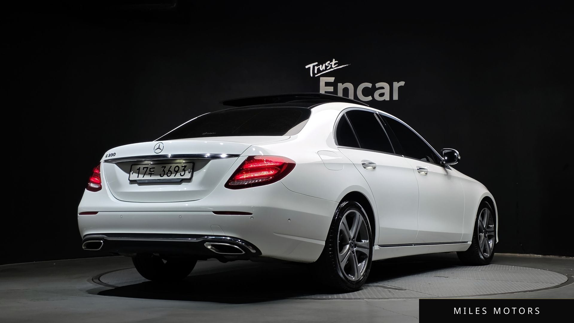 Mercedes-Benz E-Class W213 2019 — миниатюра 2