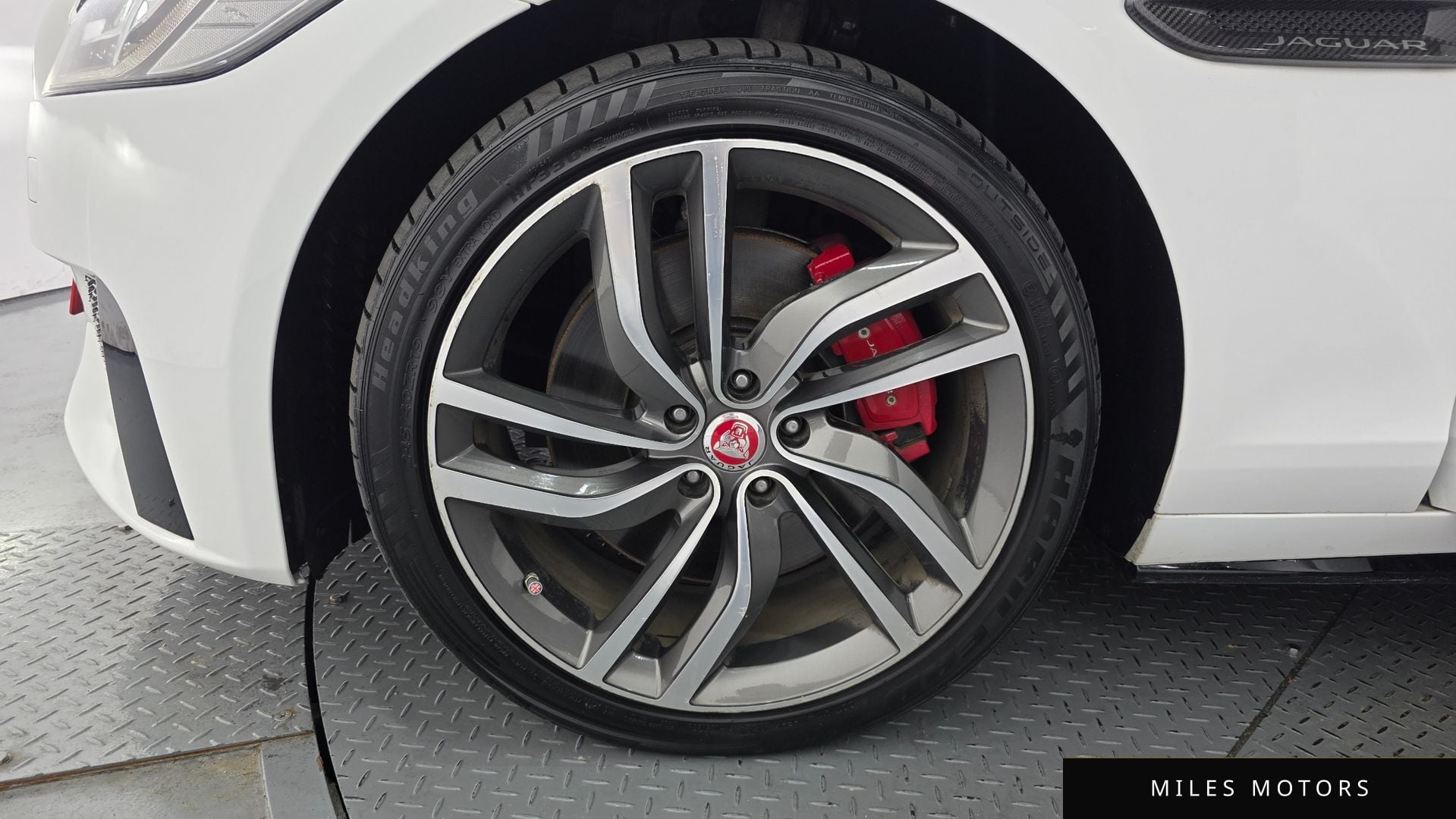 Jaguar XF (X260) 2017 — миниатюра 5