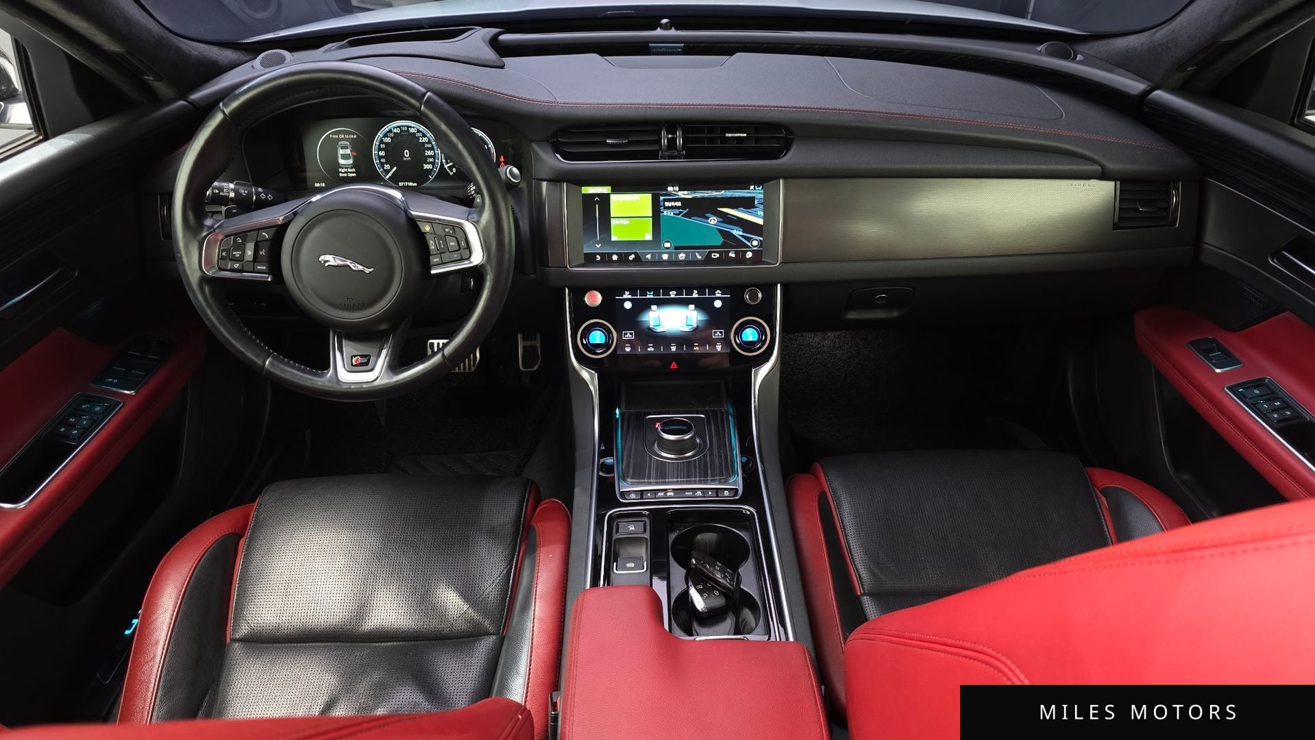 Jaguar XF (X260) 2017 — миниатюра 7