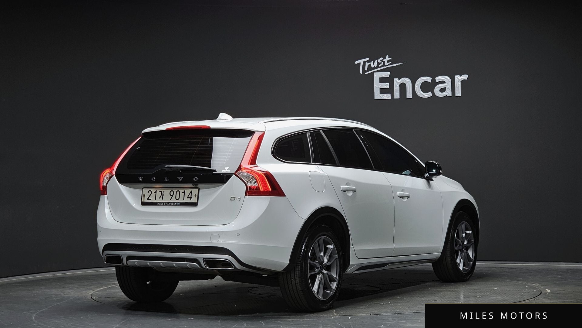Volvo V60 2018 — миниатюра 2