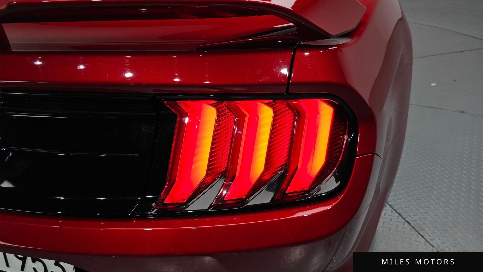 Ford Mustang 2022 — миниатюра 8