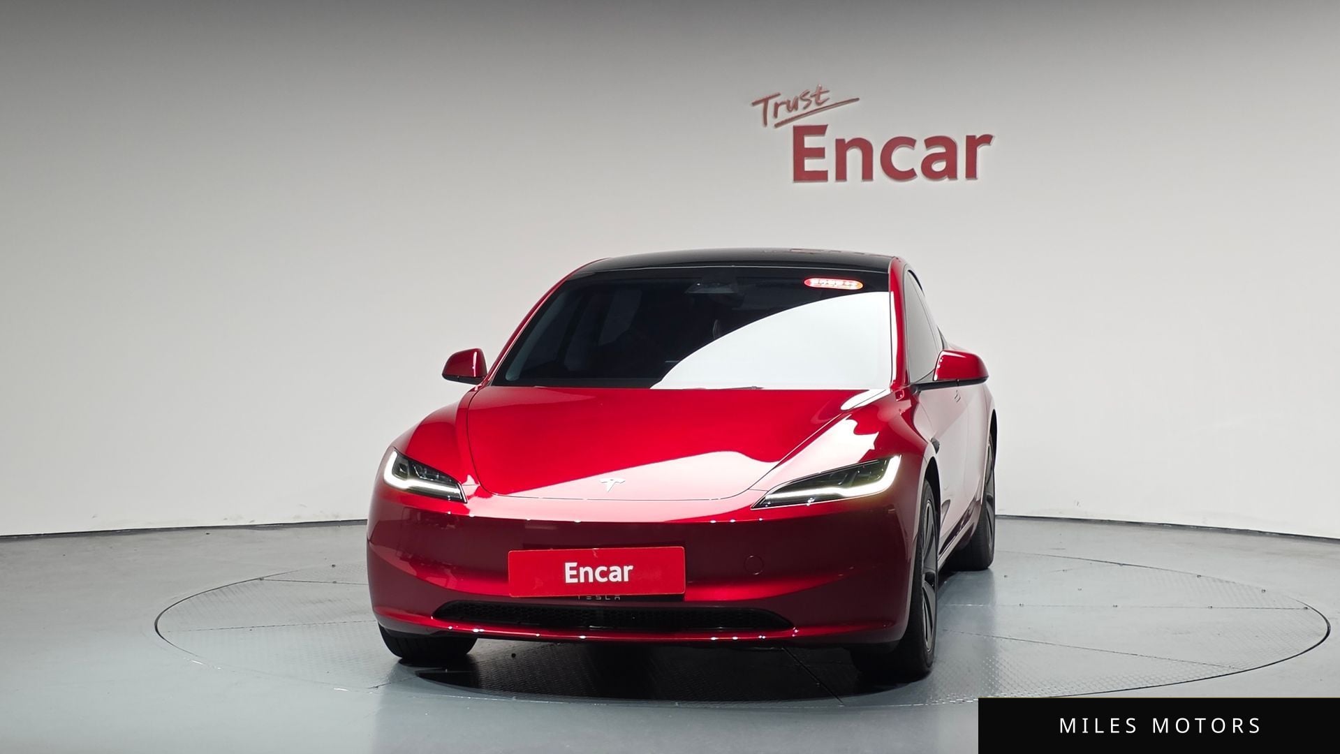 Tesla Model 3 2024 — миниатюра 2