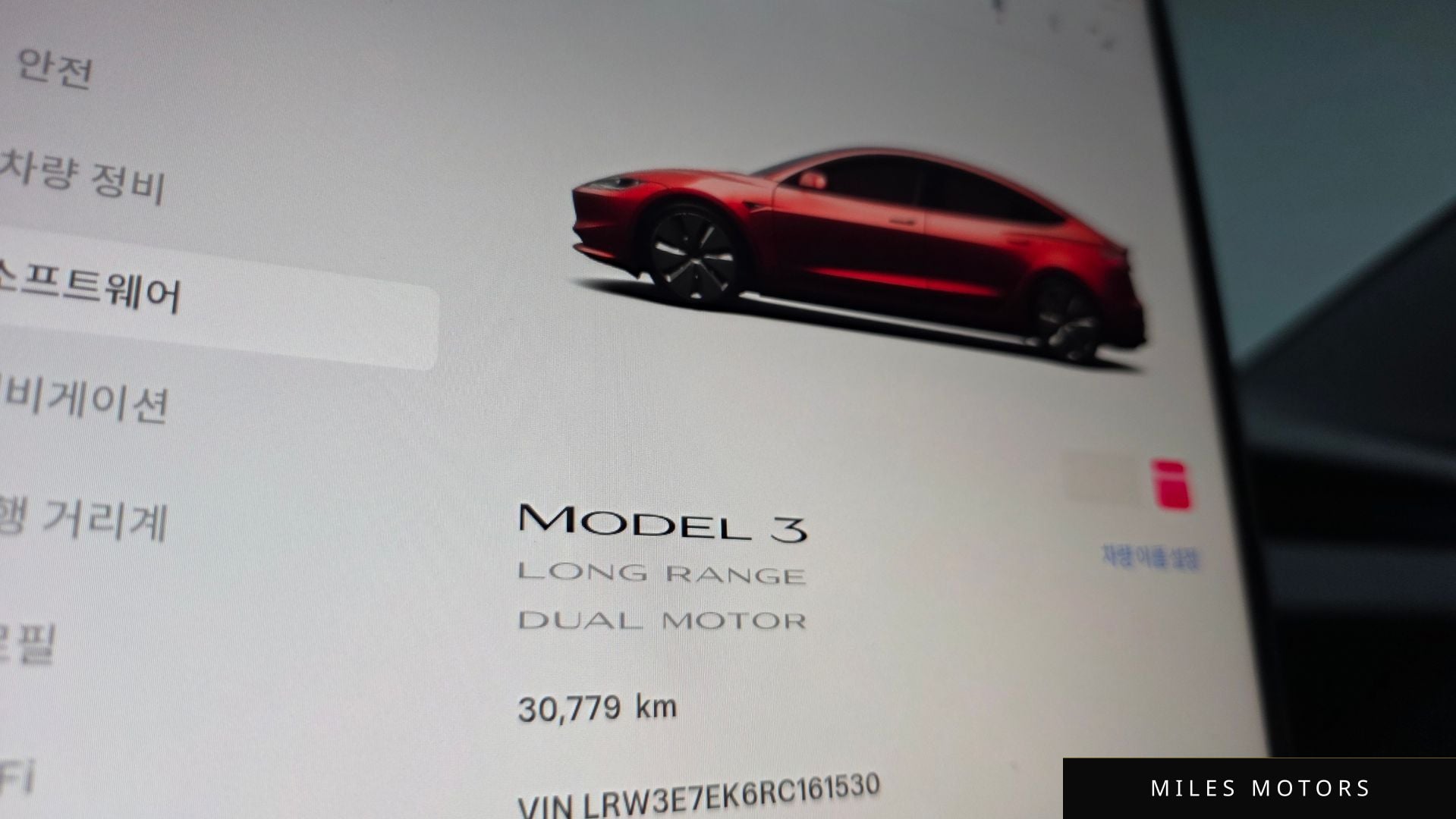 Tesla Model 3 2024 — миниатюра 10