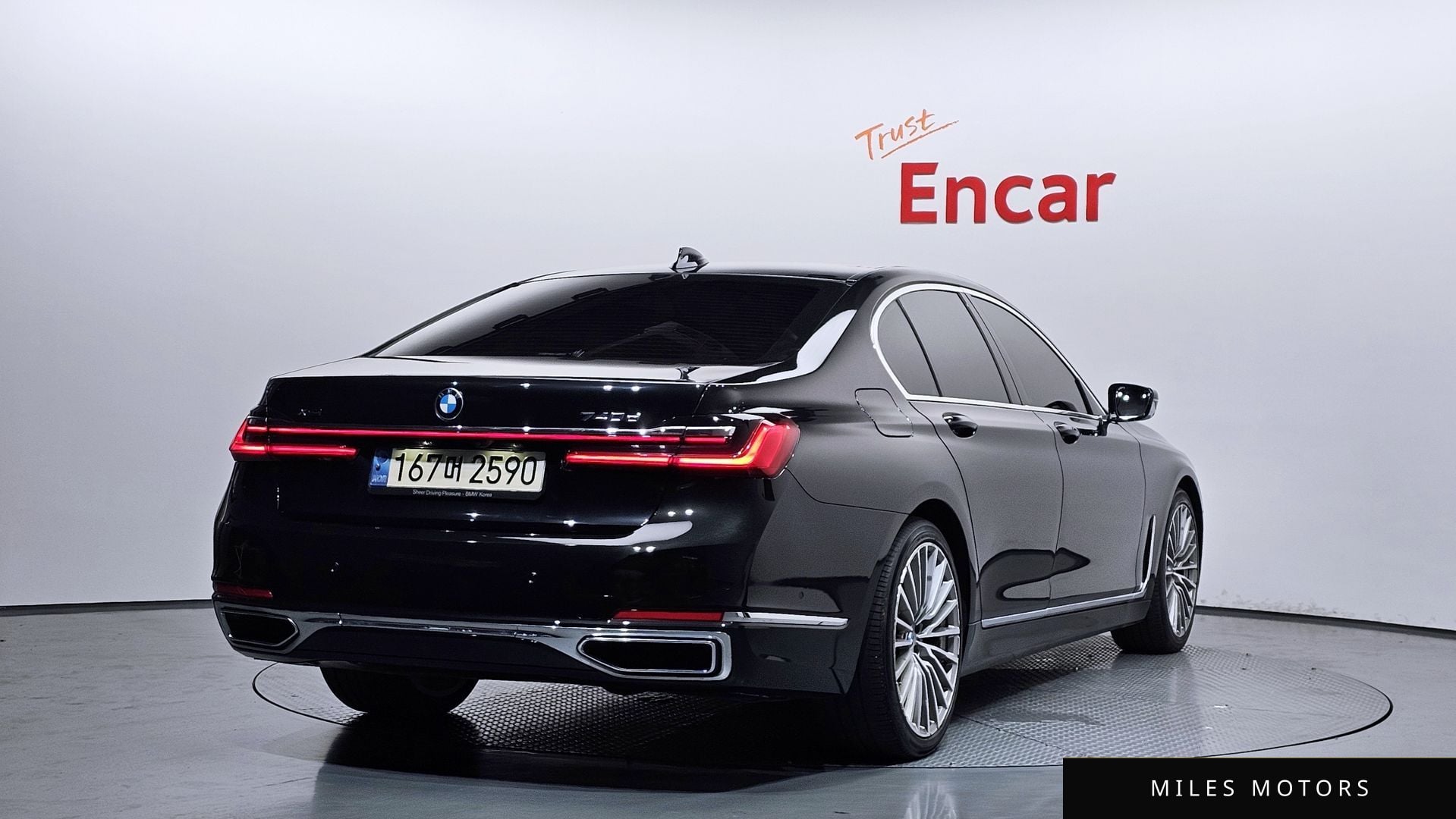 BMW 7 Series (G11) 2022 — миниатюра 2