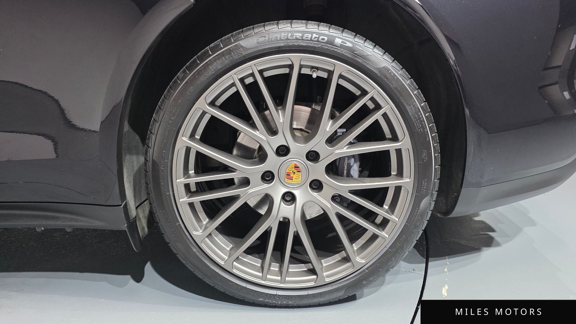 Porsche Panamera 2023 — миниатюра 6