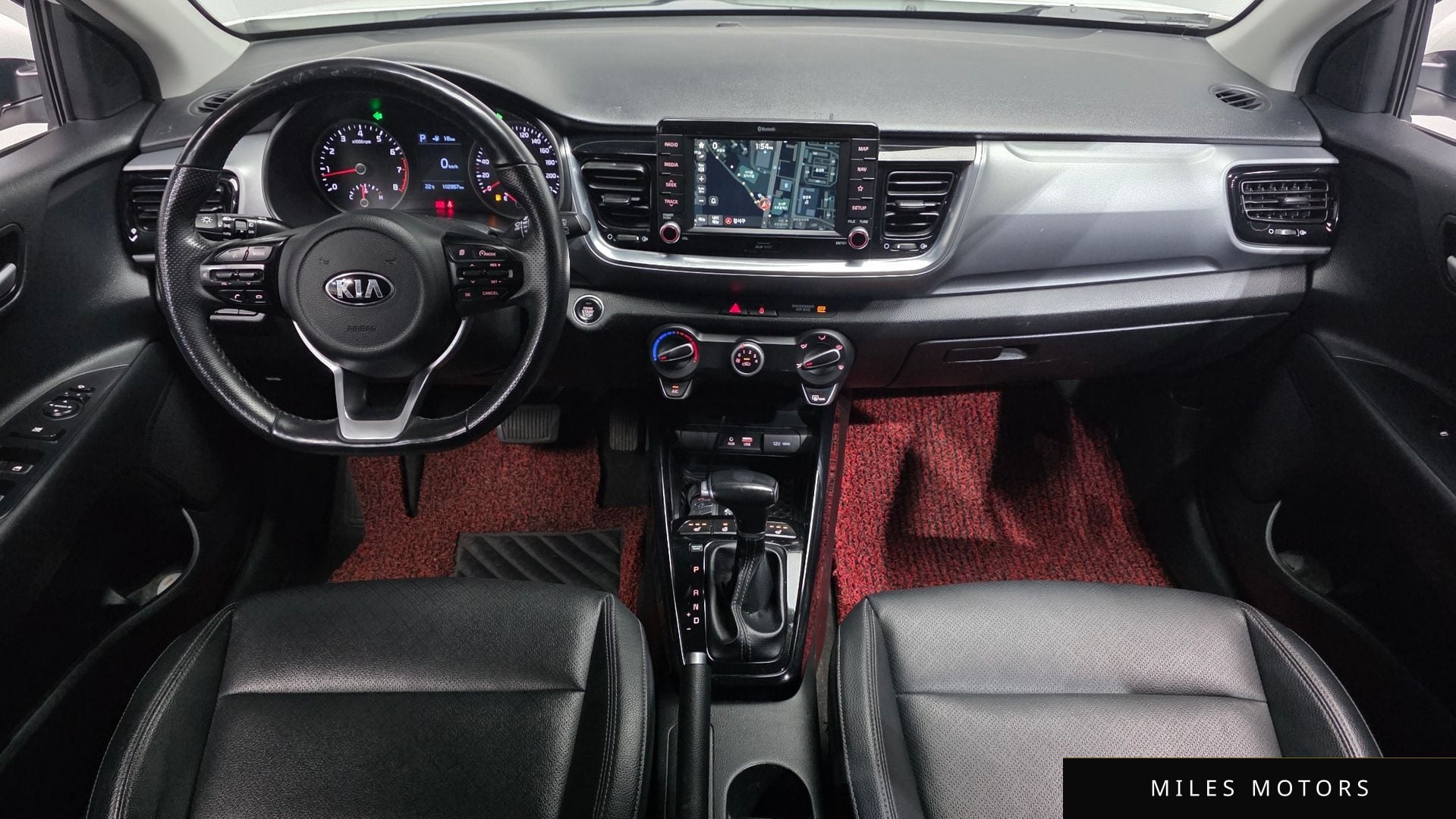 Kia Stonic 2018 — миниатюра 9