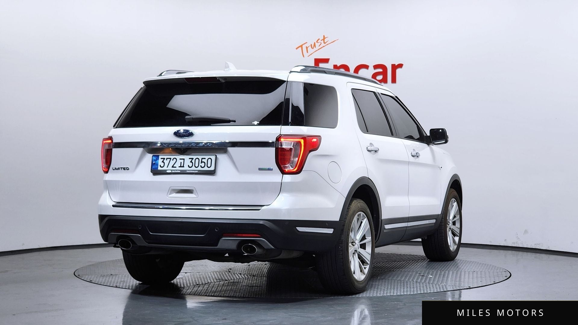 Ford Explorer 2019 — миниатюра 2