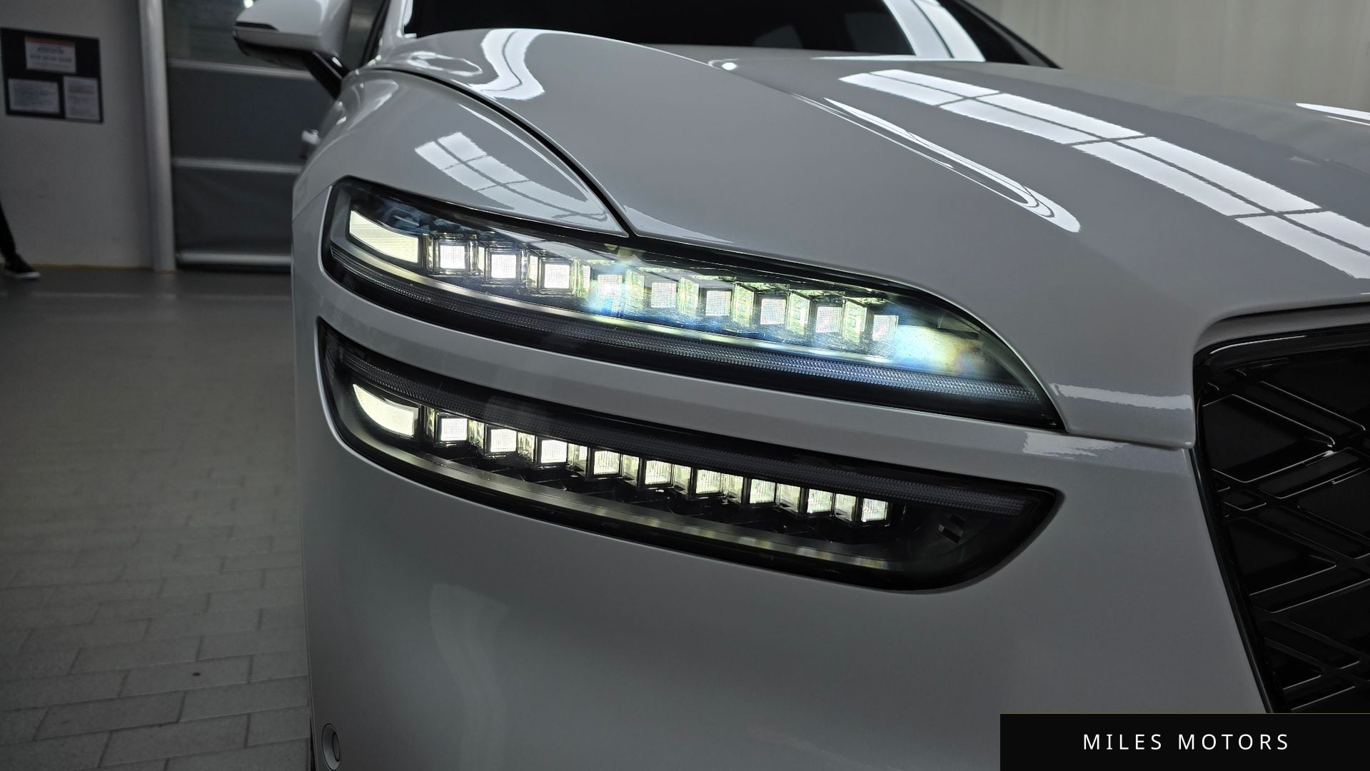 Genesis GV70 2025 — миниатюра 8