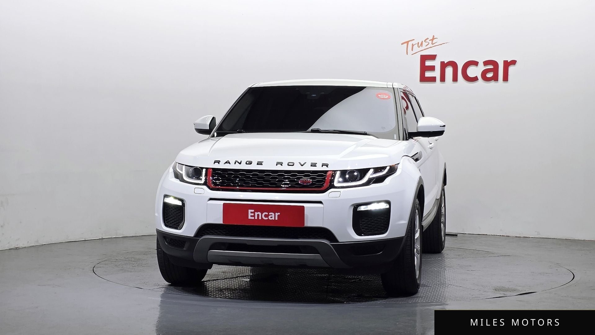 Land Rover Range Rover Evoque 2018 — миниатюра 3