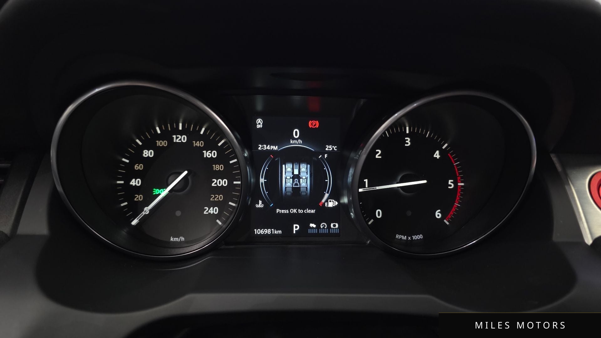 Land Rover Range Rover Evoque 2018 — миниатюра 11