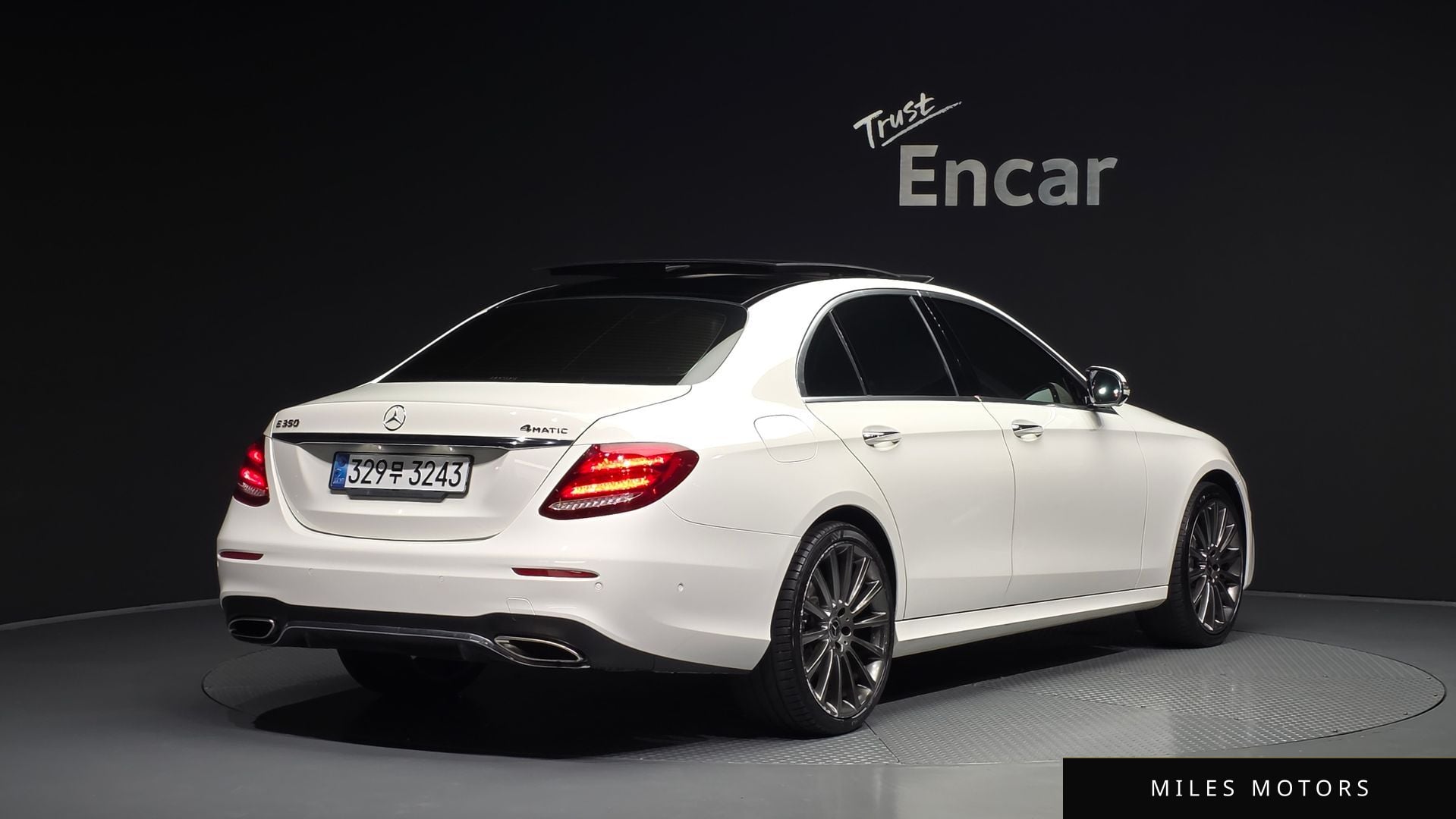 Mercedes-Benz E-Class W213 2019 — миниатюра 2