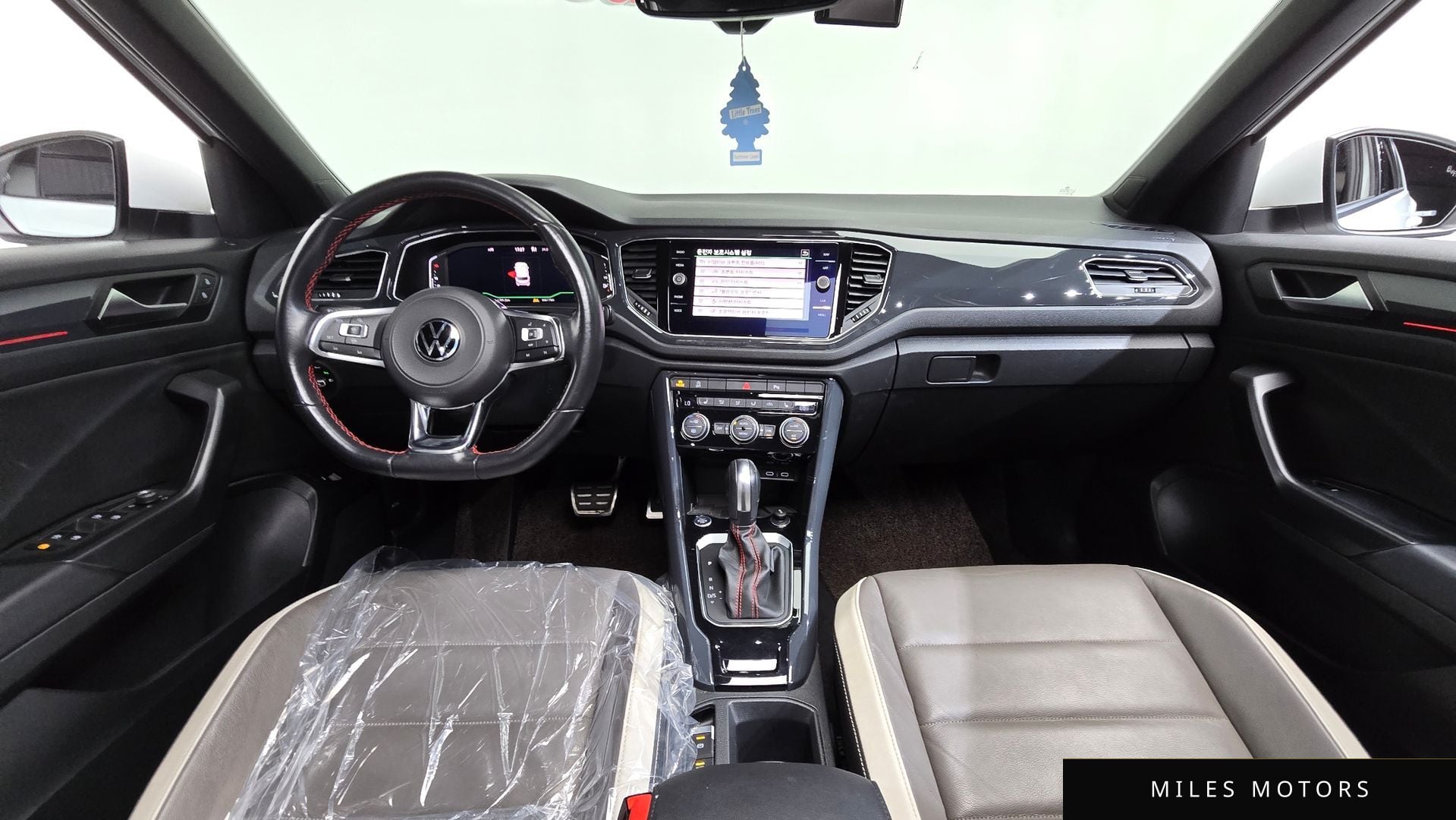 Volkswagen T-Roc 2021 — миниатюра 7