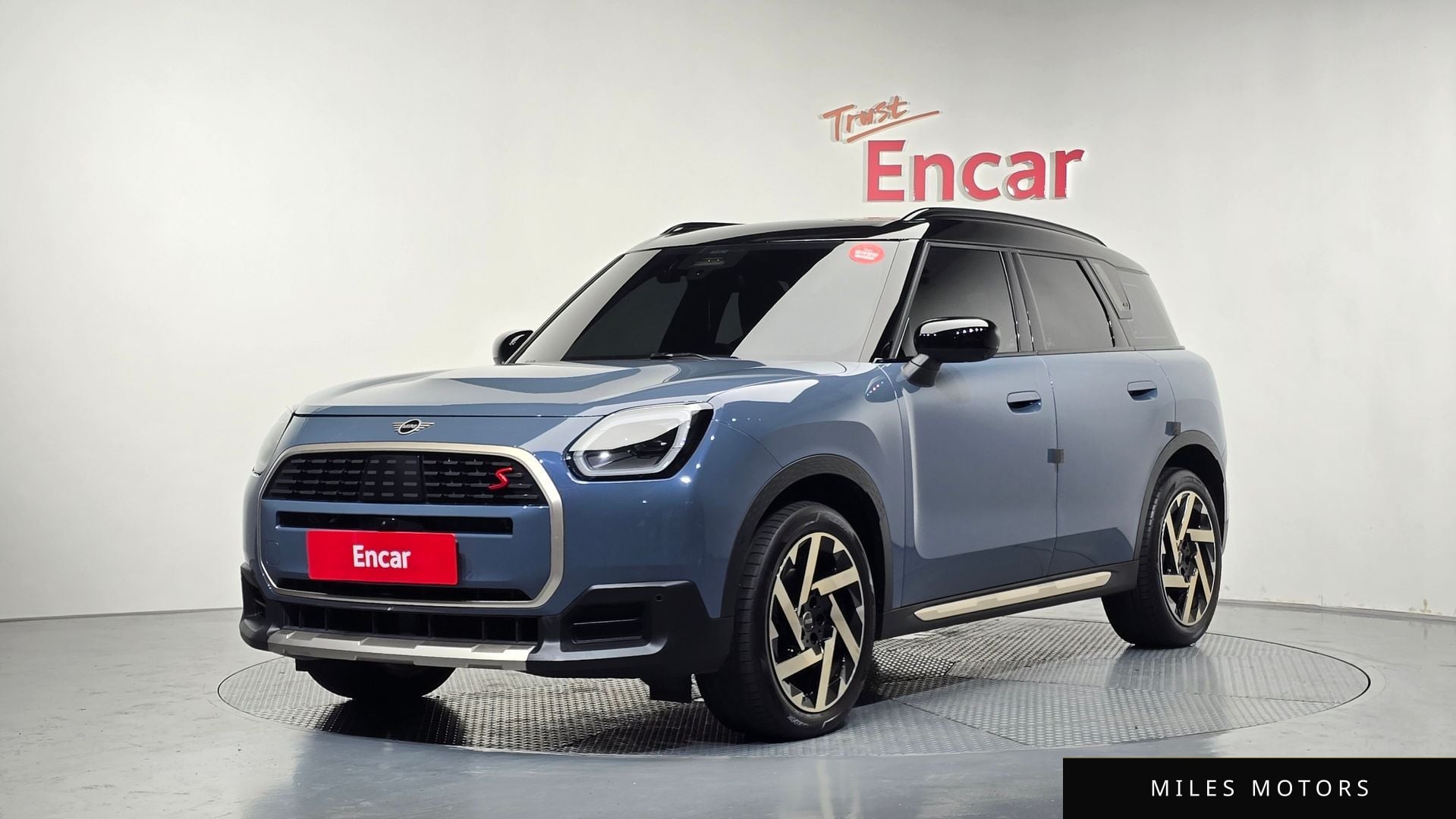 MINI Countryman 2025 — фото 1 из 12