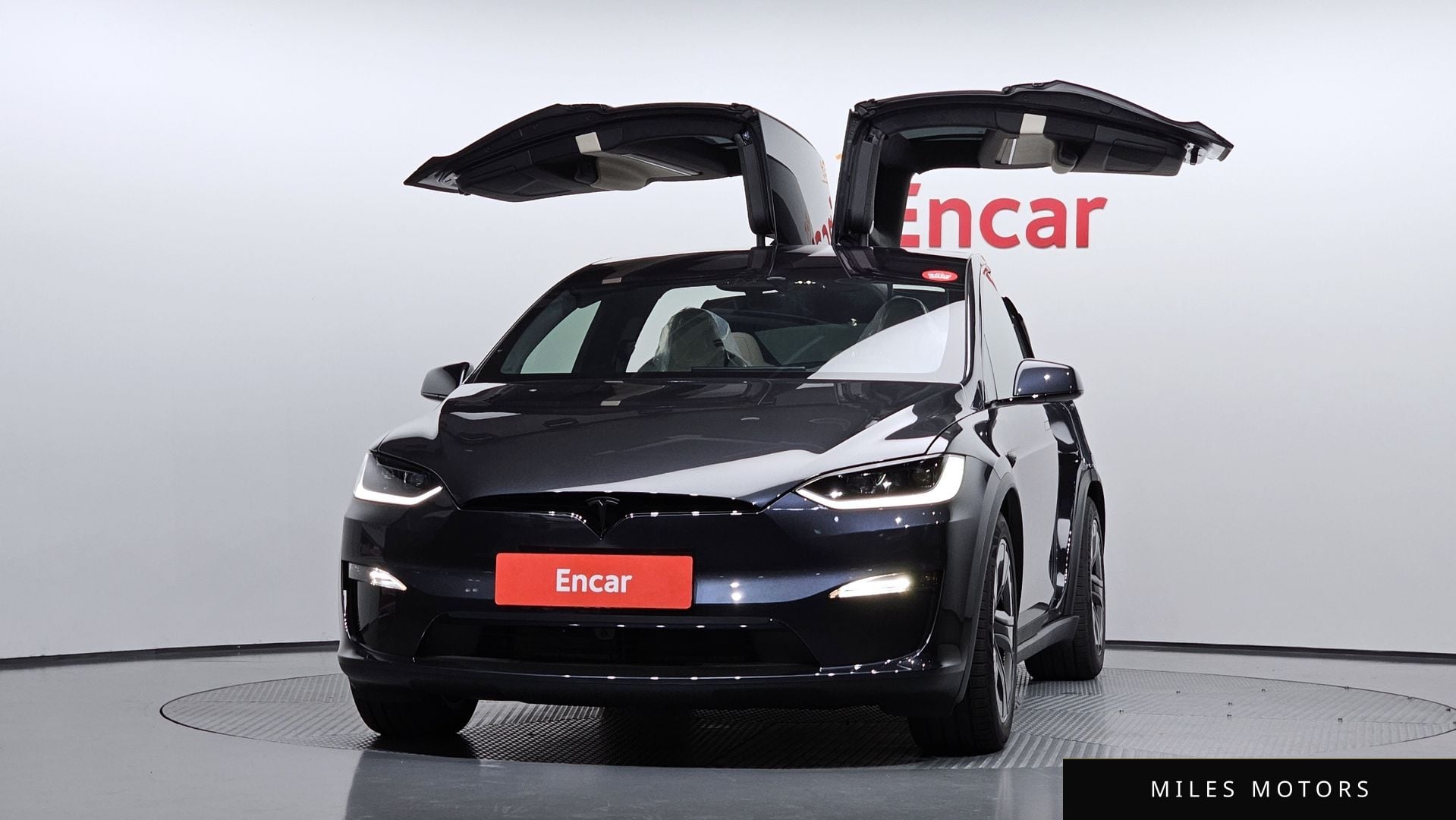 Tesla Model X 2026 — миниатюра 3