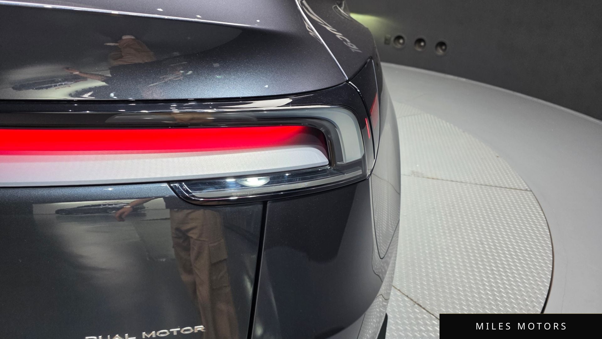 Tesla Model Y 2025 — миниатюра 9