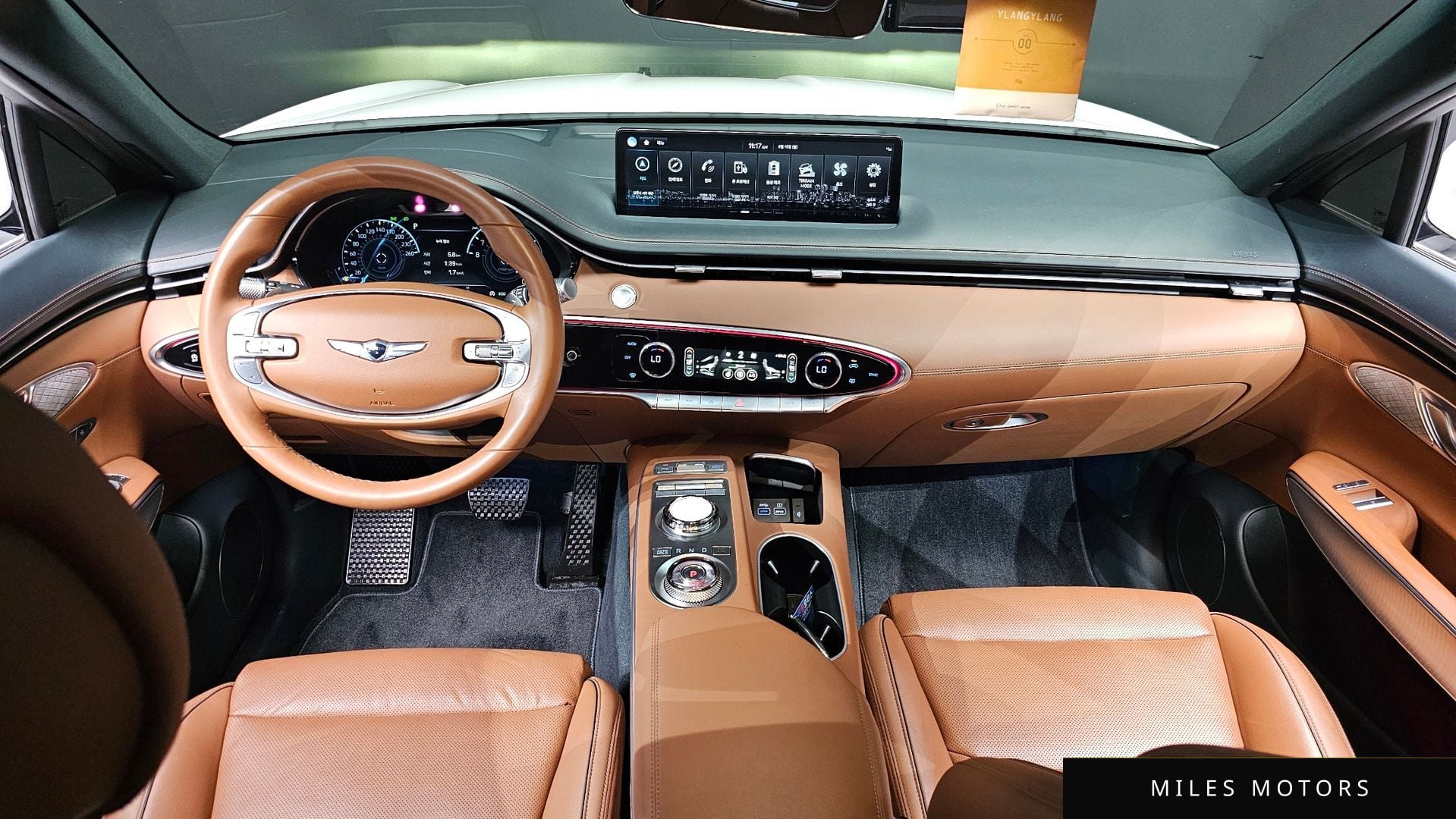 Genesis GV70 2023 — миниатюра 10