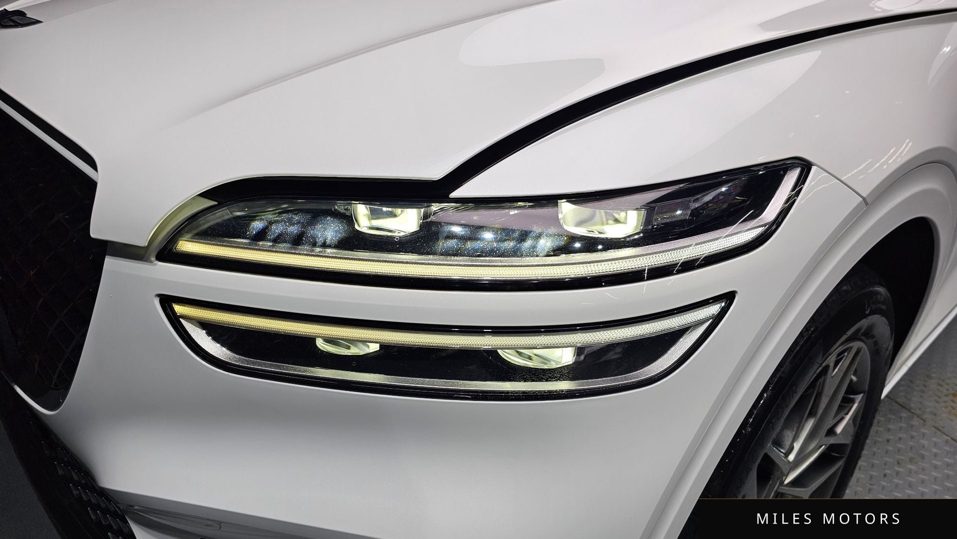 Genesis GV70 2023 — миниатюра 8