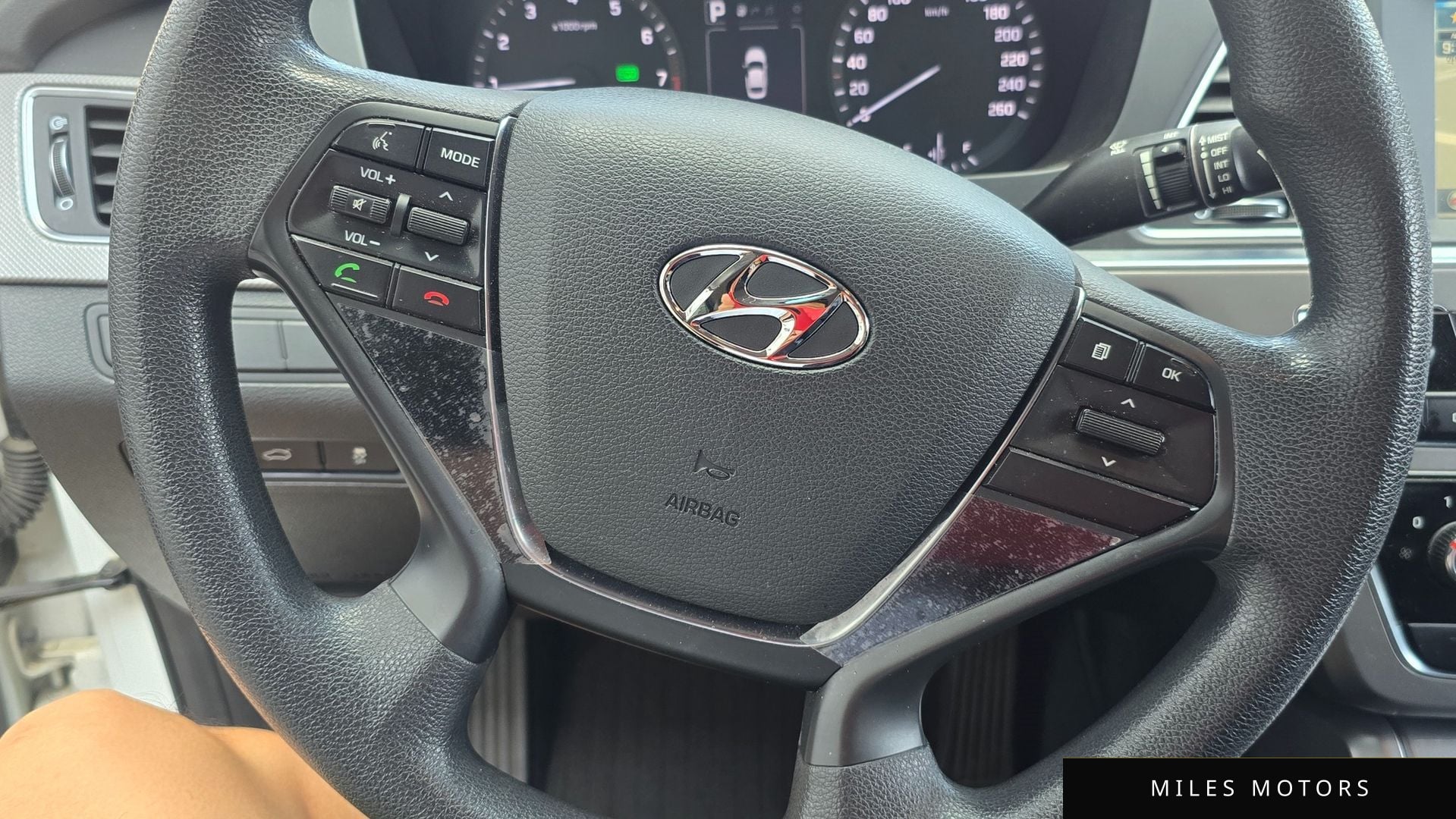 Hyundai Sonata 2016 — миниатюра 12