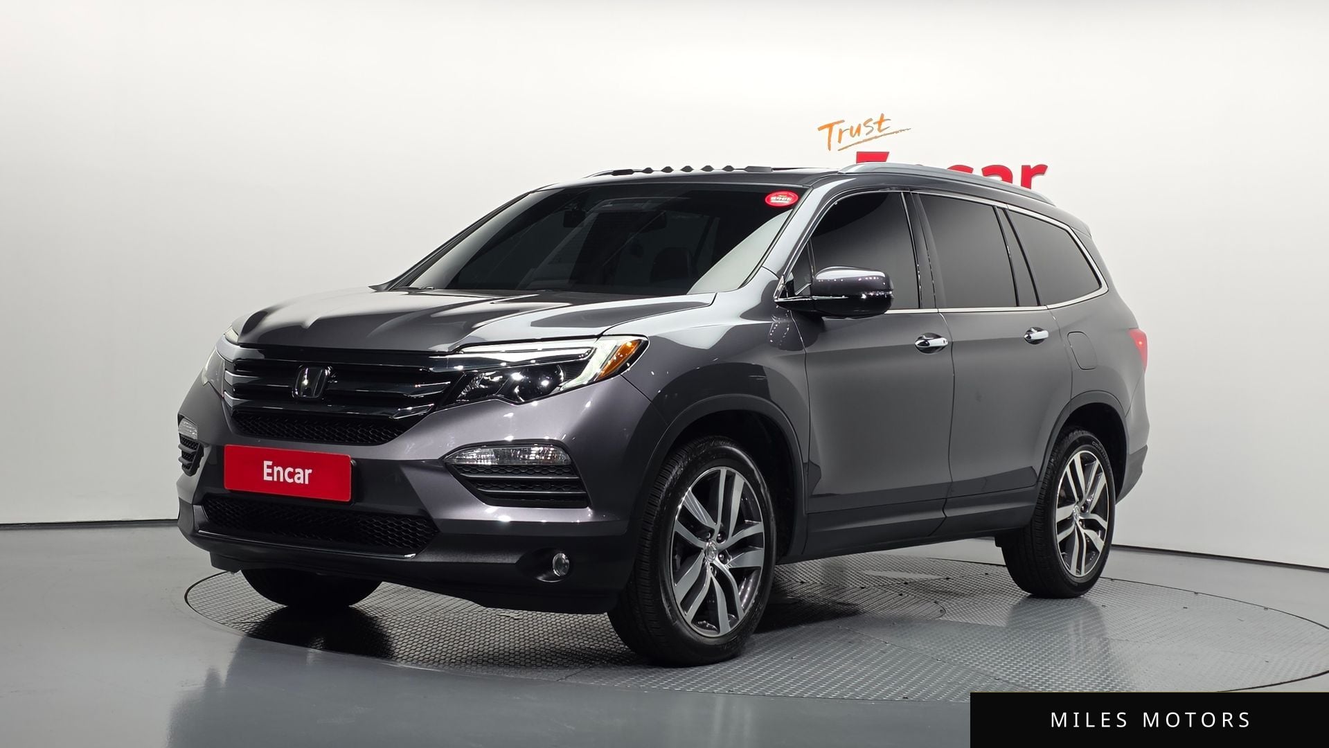 Honda Pilot 2018 — фото 1 из 12