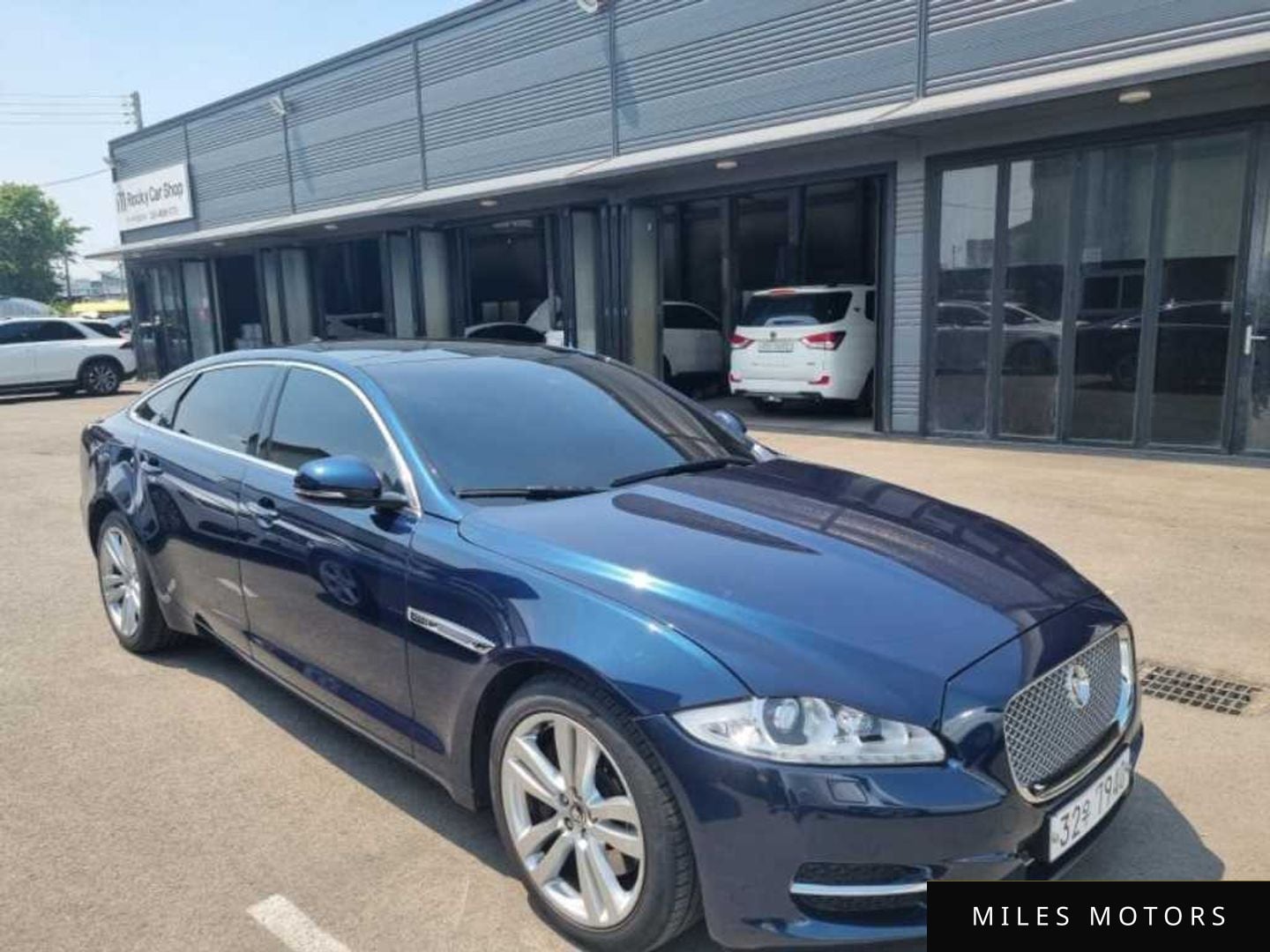 Jaguar All New XJ 2013 — фото 1 из 10