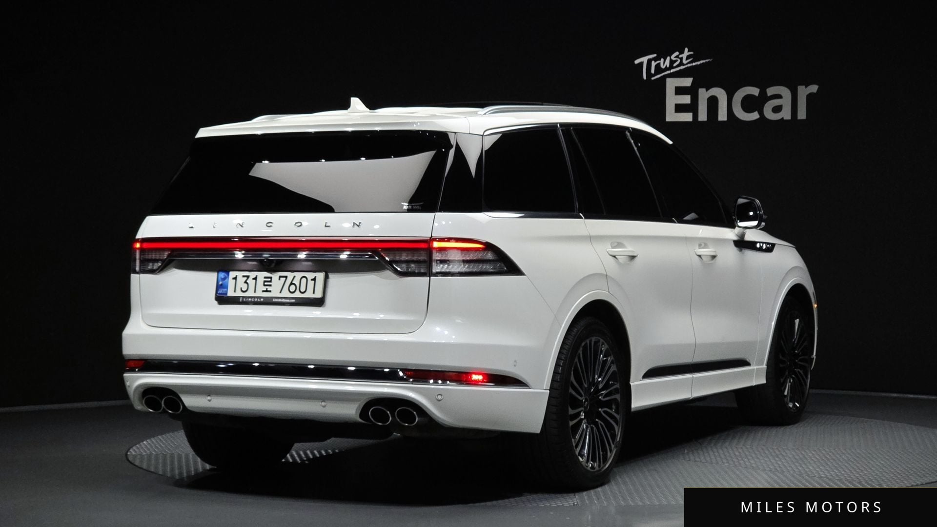 Lincoln Aviator 2022 — миниатюра 2