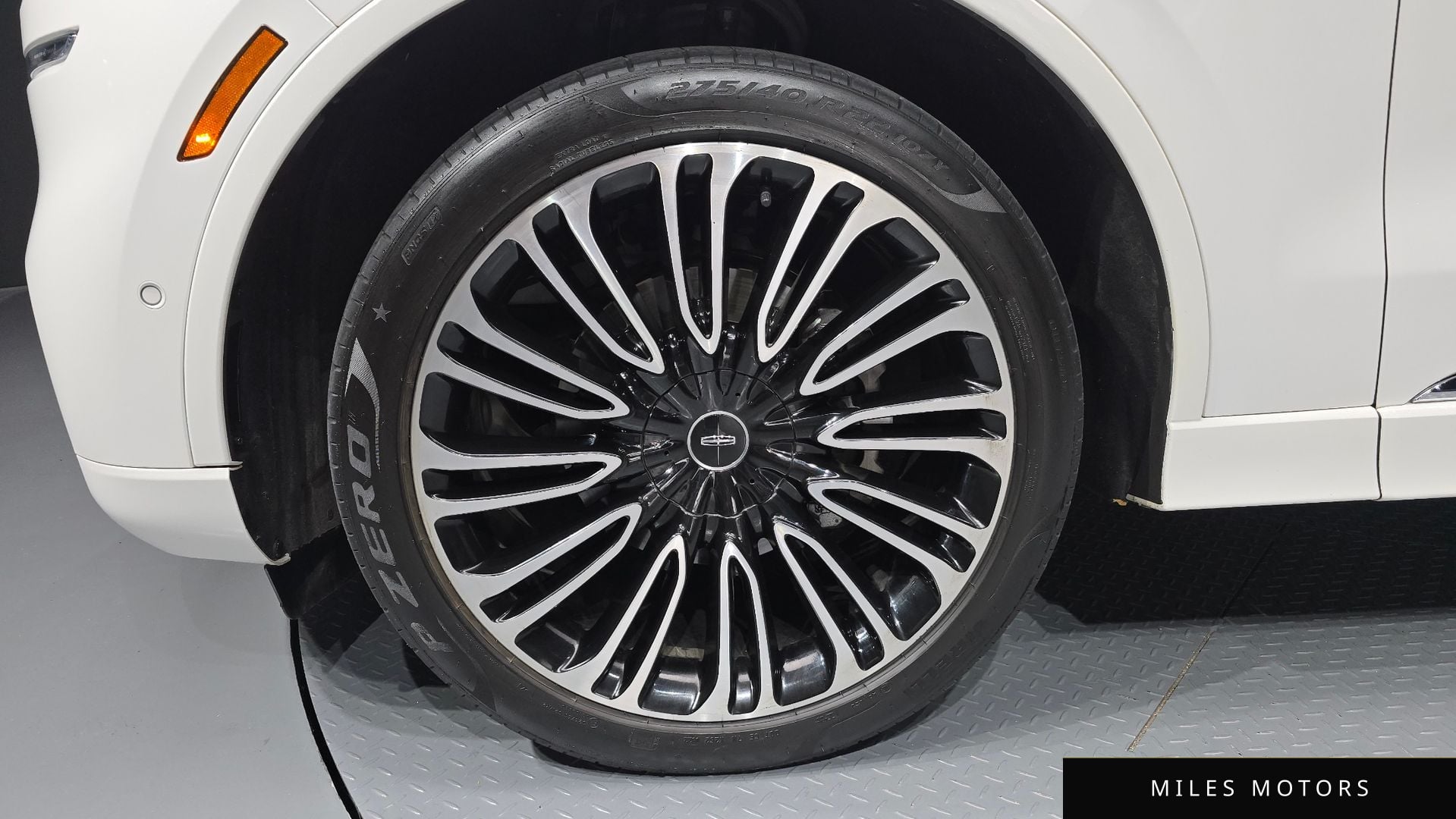 Lincoln Aviator 2022 — миниатюра 5