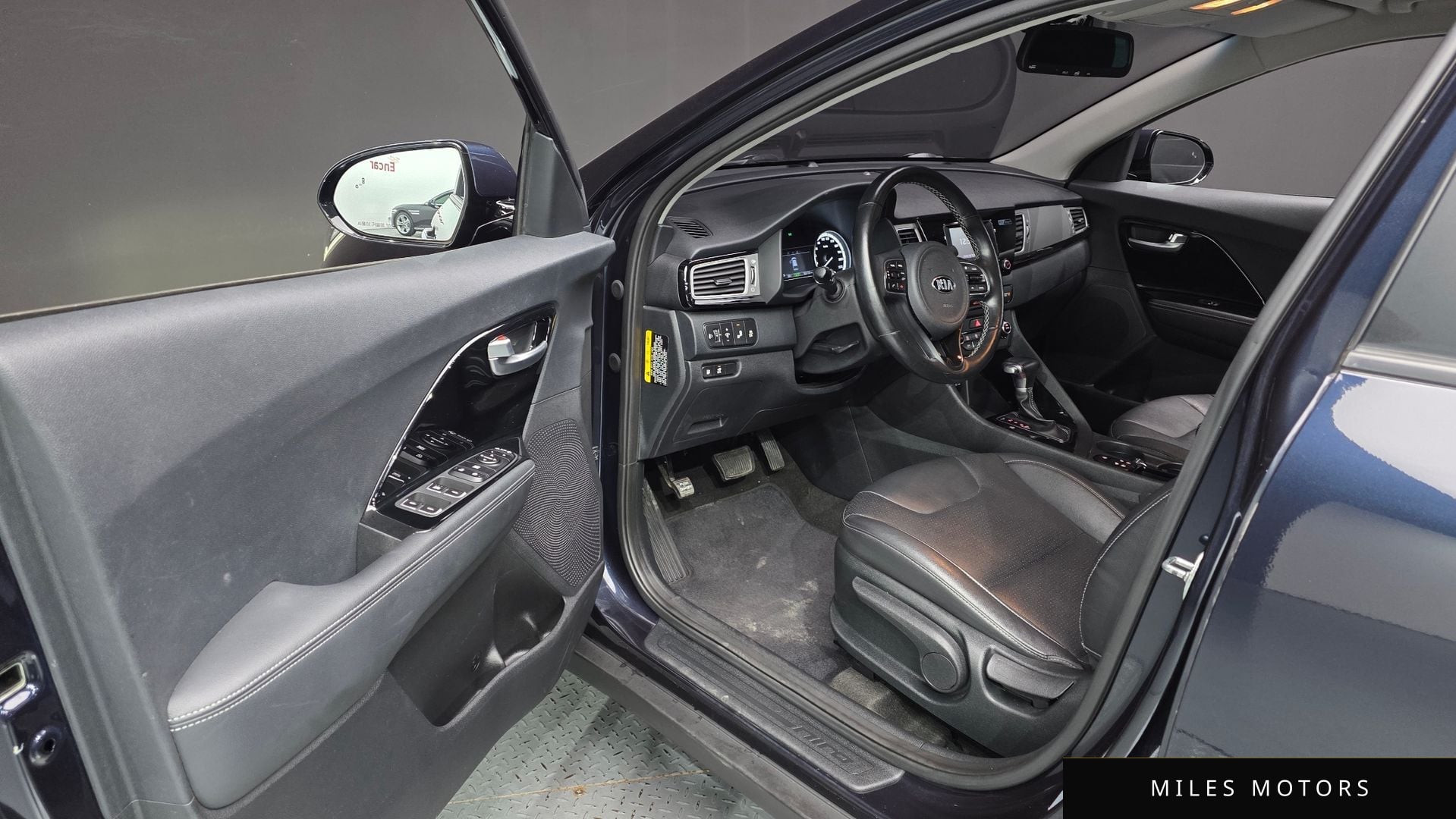 Kia Niro 2018 — миниатюра 12