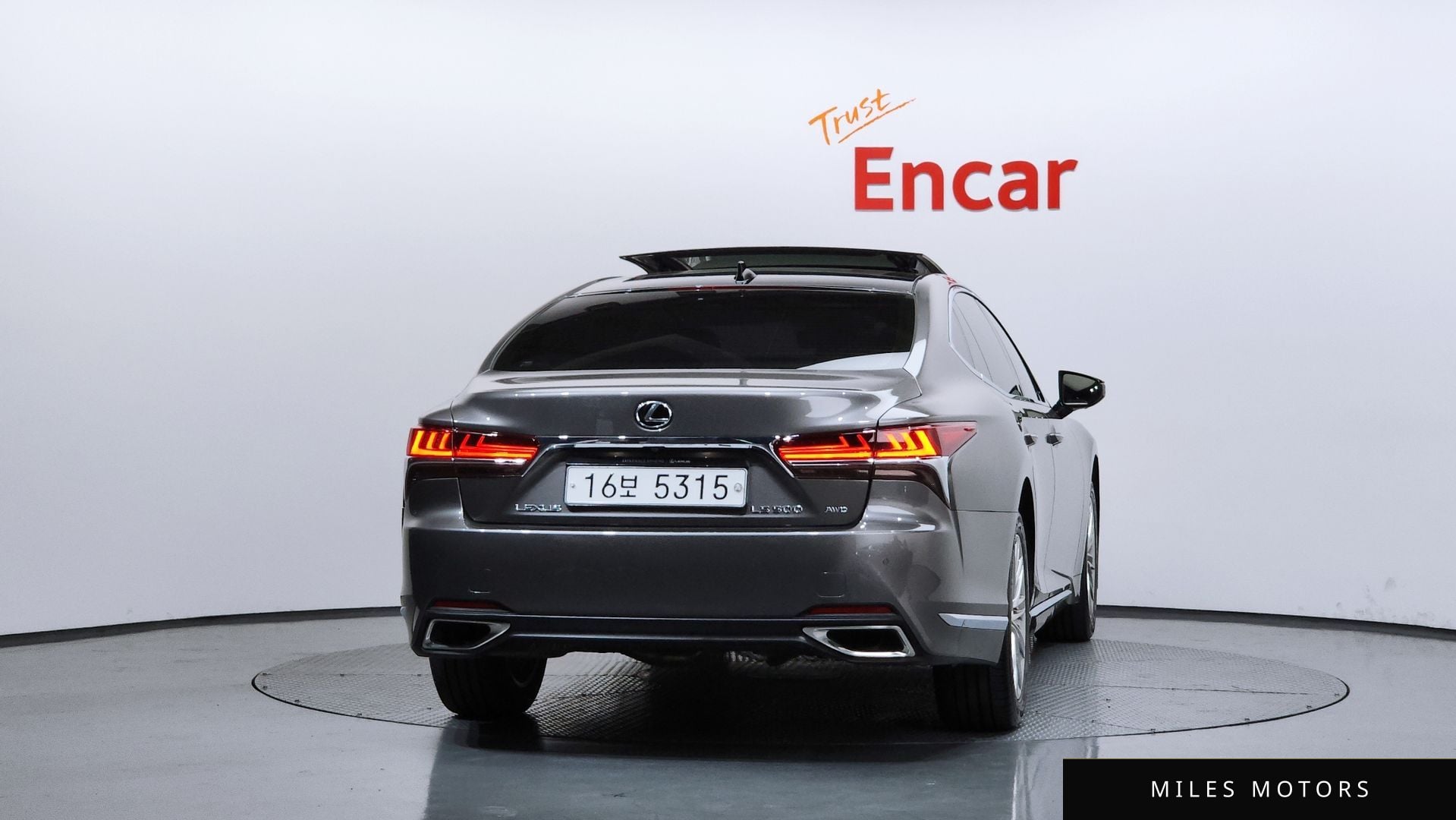 Лексус LS500 2019 — миниатюра 4